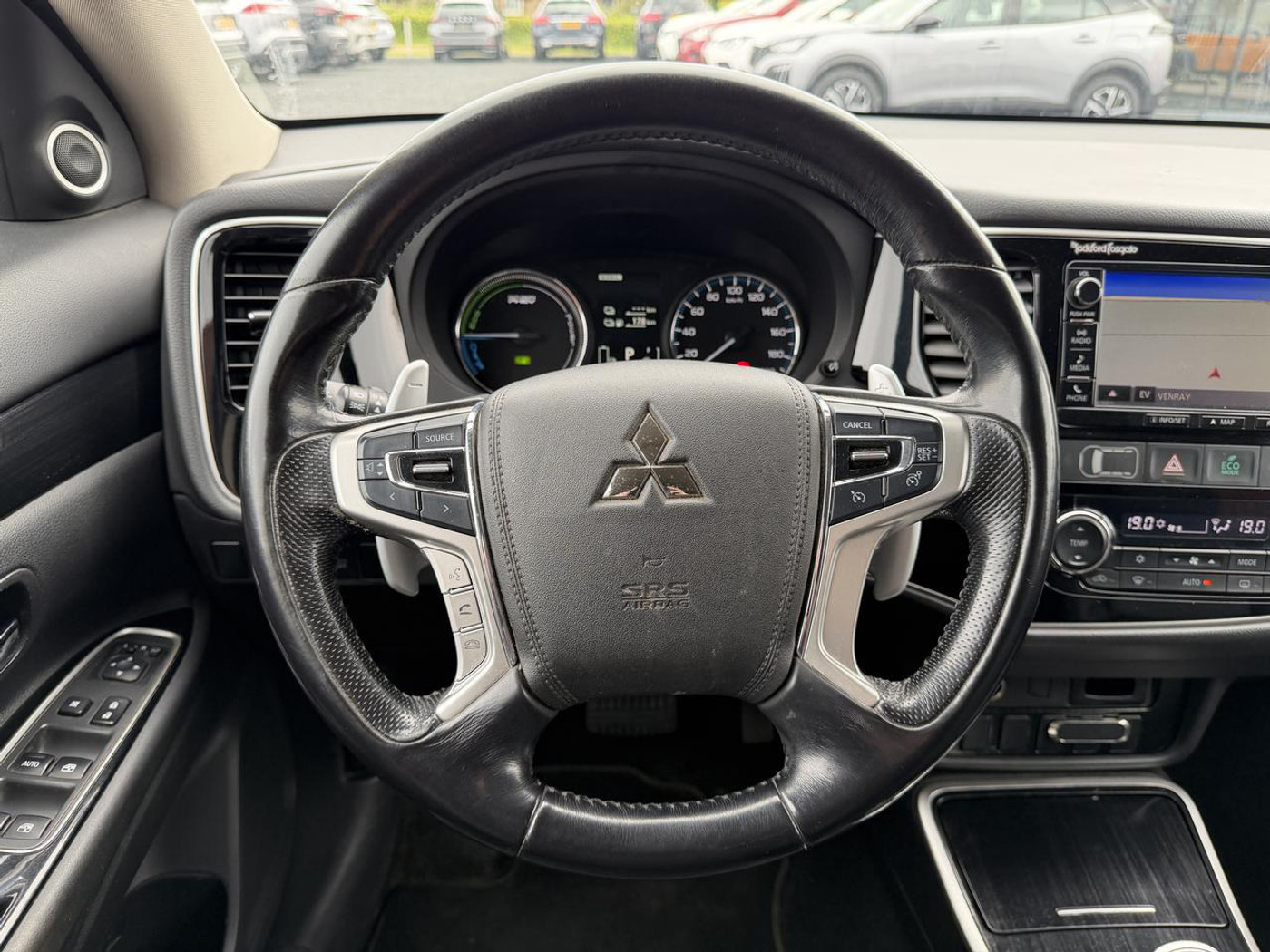 Foto van Mitsubishi Mitsubishi Outlander