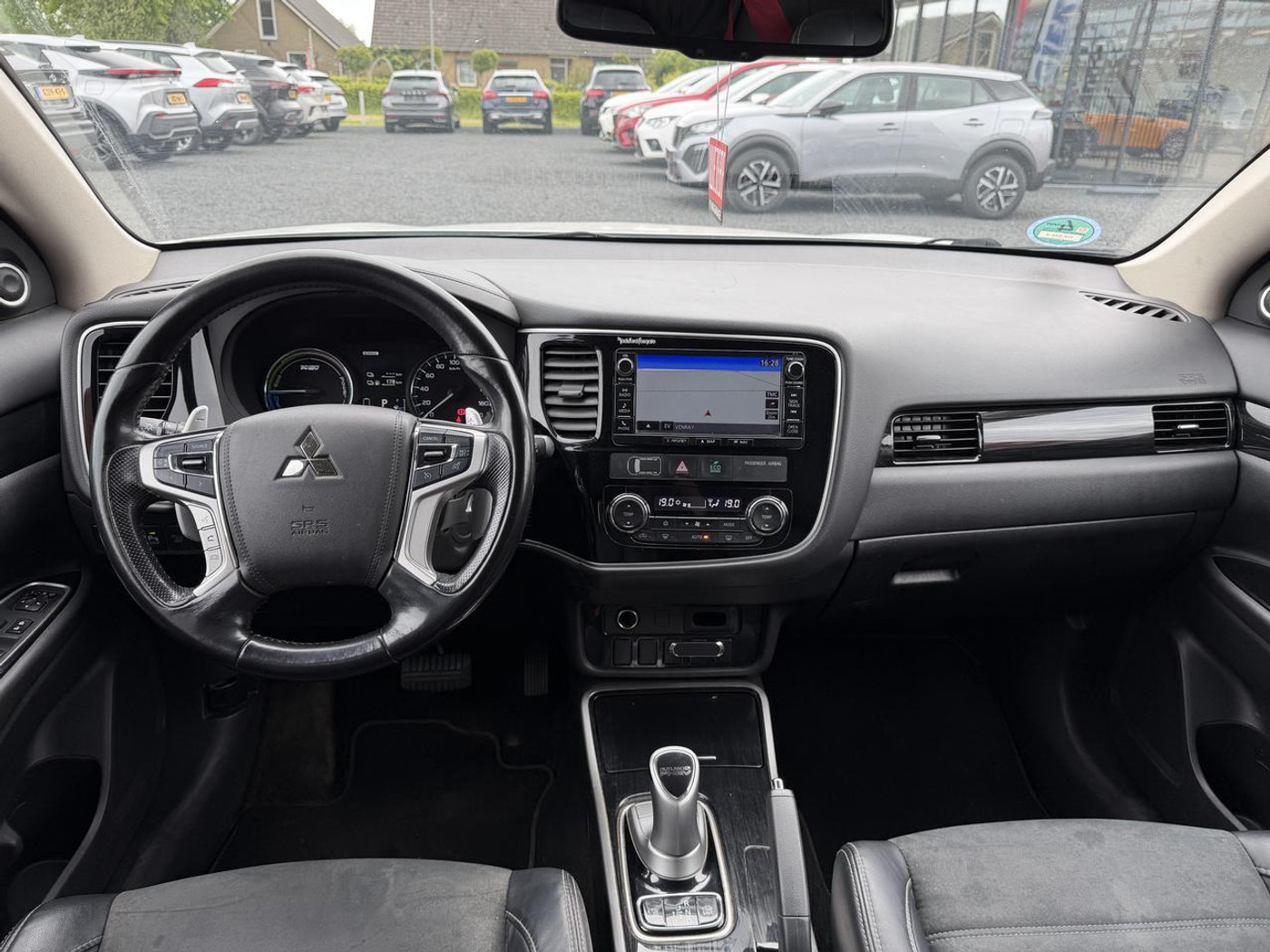 Foto van Mitsubishi Mitsubishi Outlander