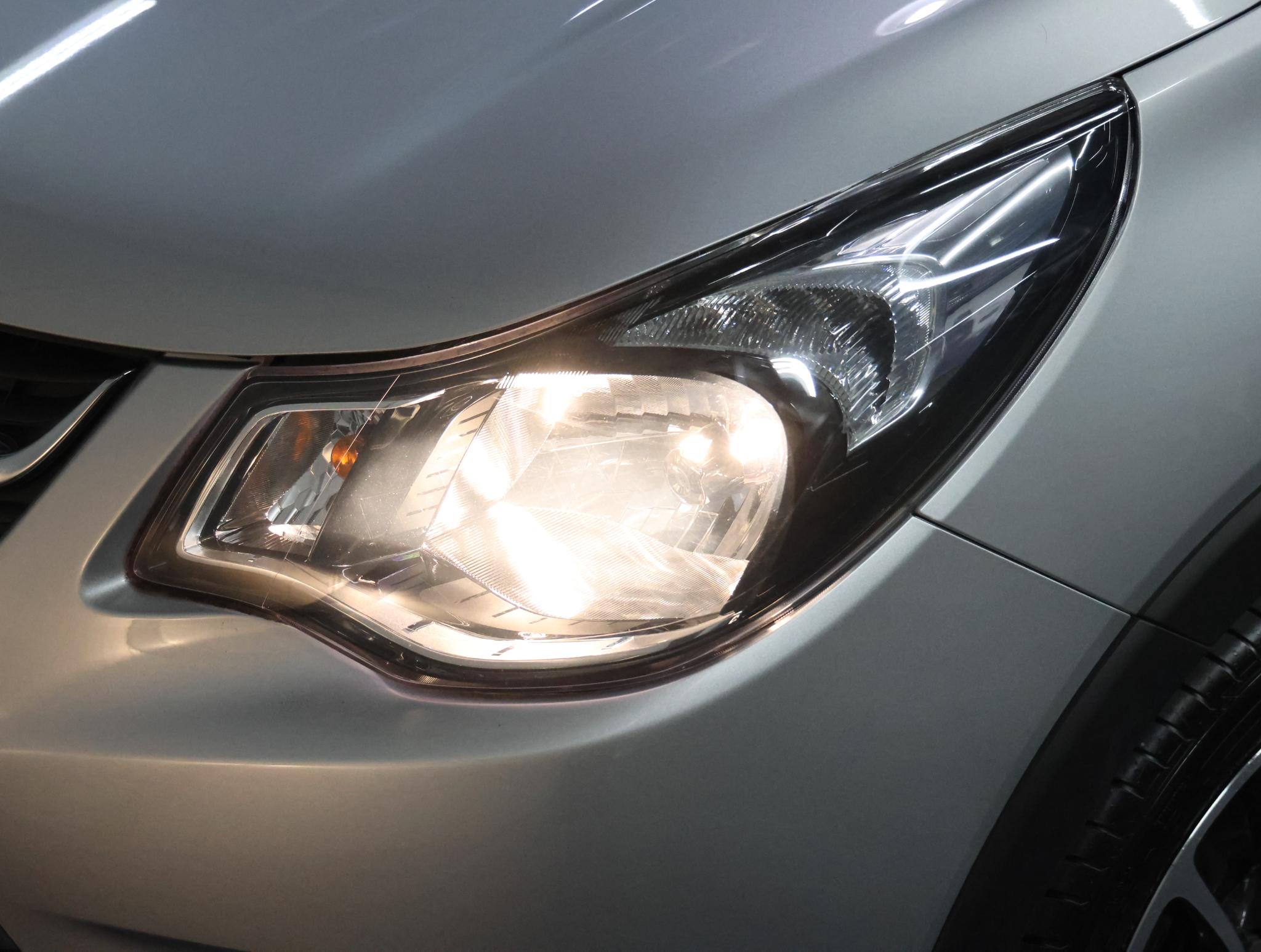 Foto van Opel Karl Rocks / Viva Rocks