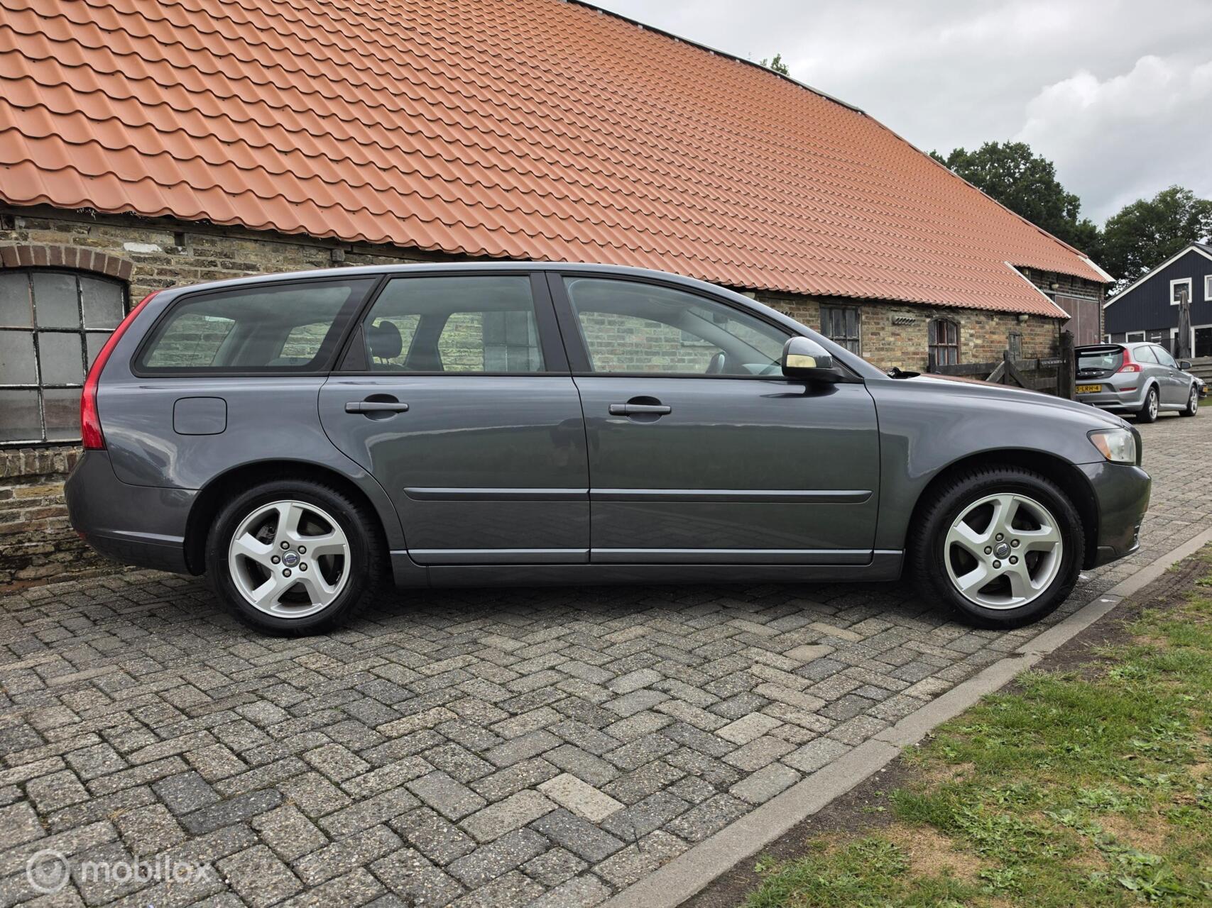 Foto van Volvo V50