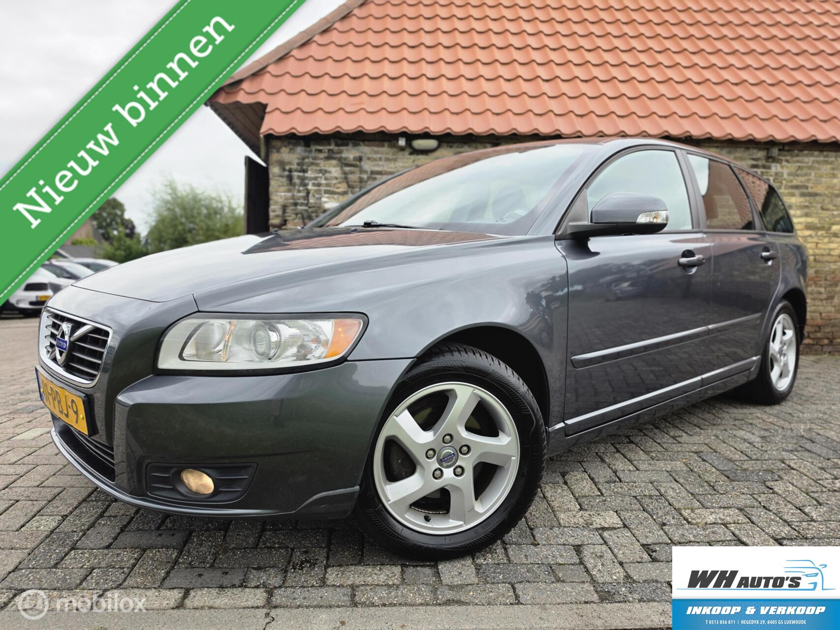 Volvo V50 2.0 Kinetic nette auto! 2011 - voorkant