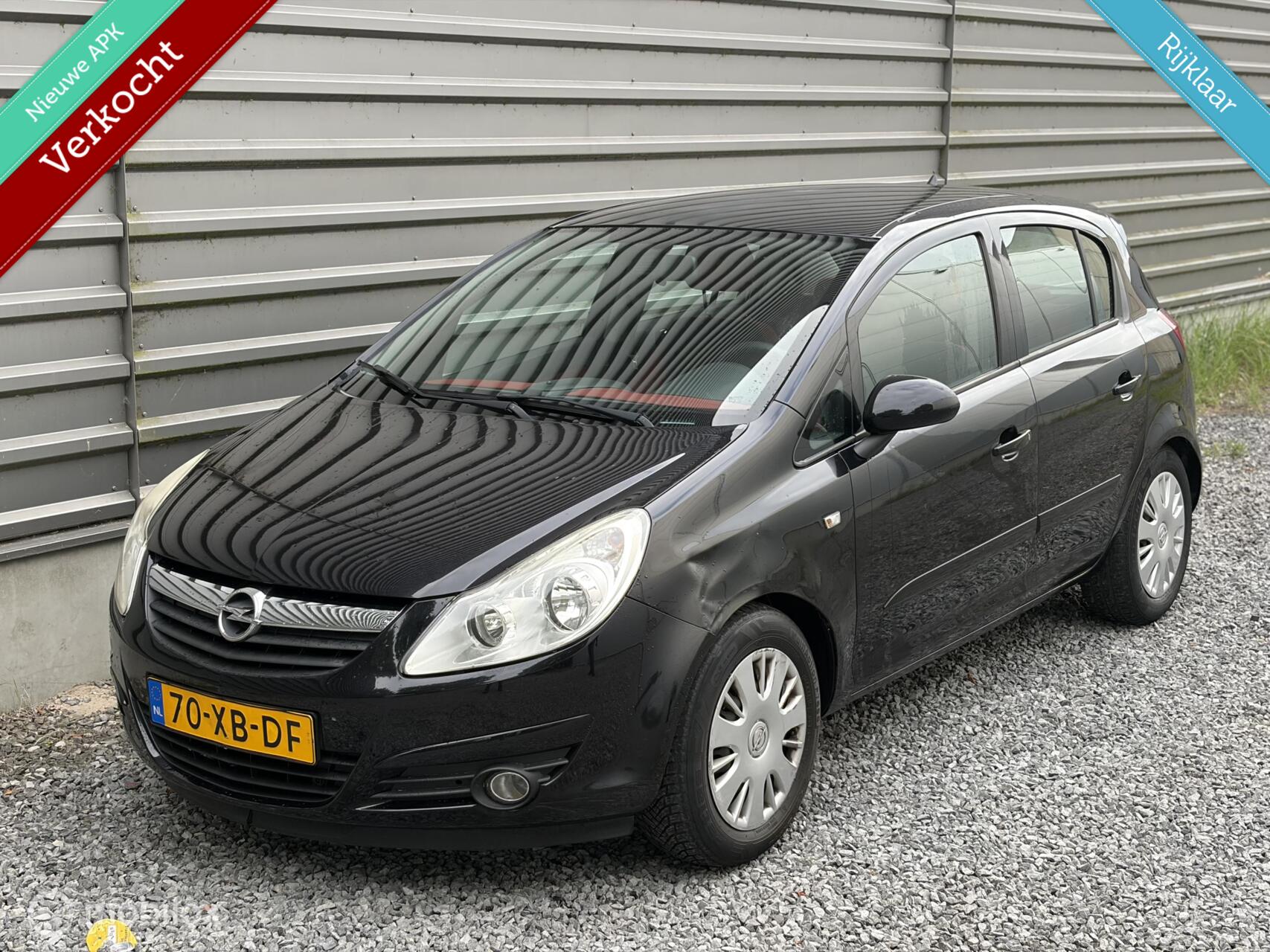 Opel Corsa 1.4-16V Enjoy NW APK|NETTE AUTO|5DRS|ELEK PAKKET 2007 - voorkant