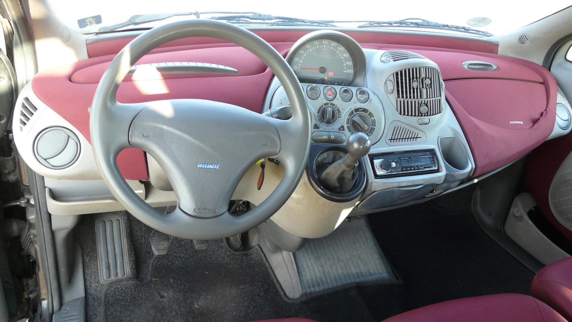 Foto van Fiat Fiat Multipla