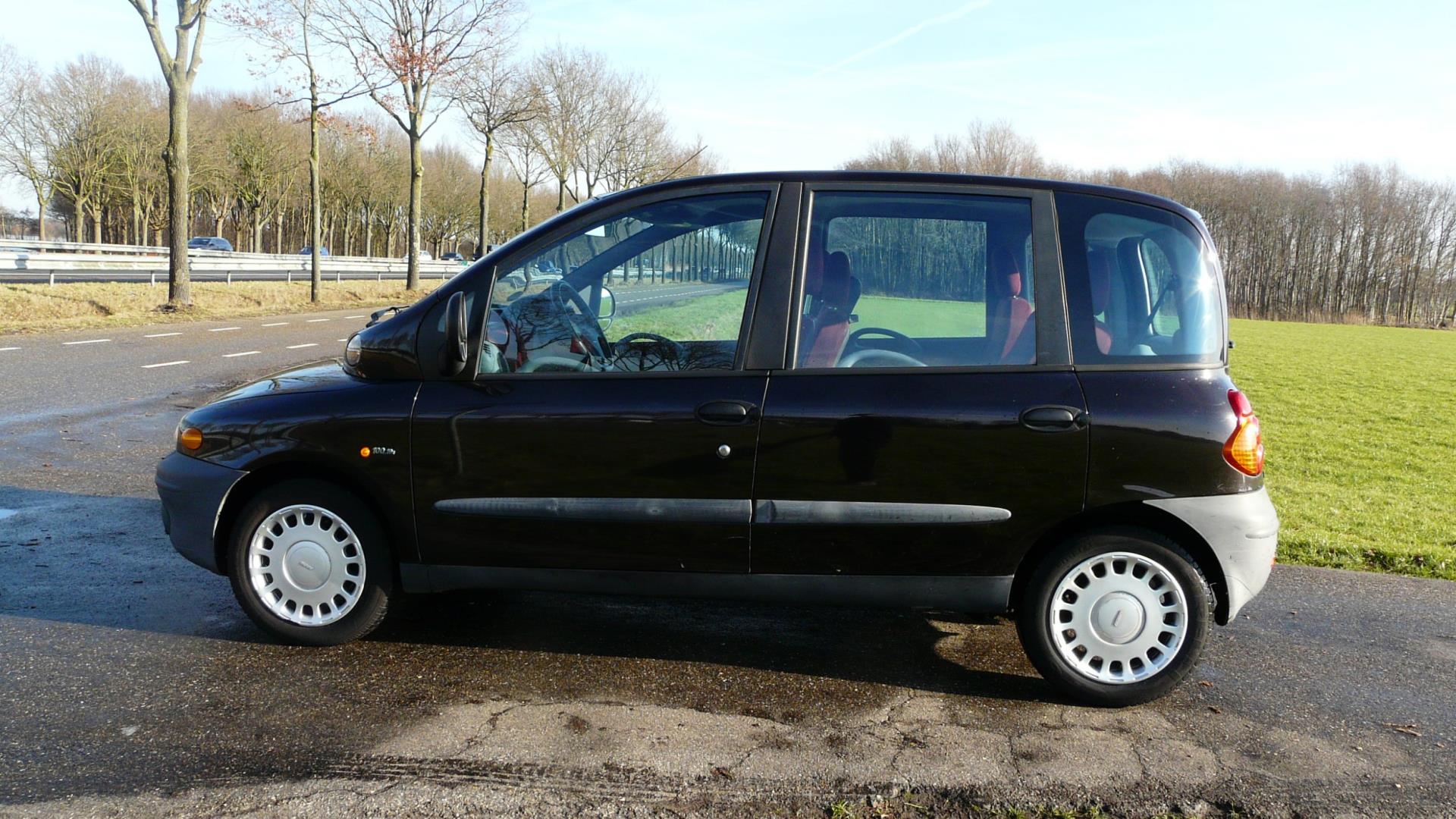 Foto van Fiat Fiat Multipla