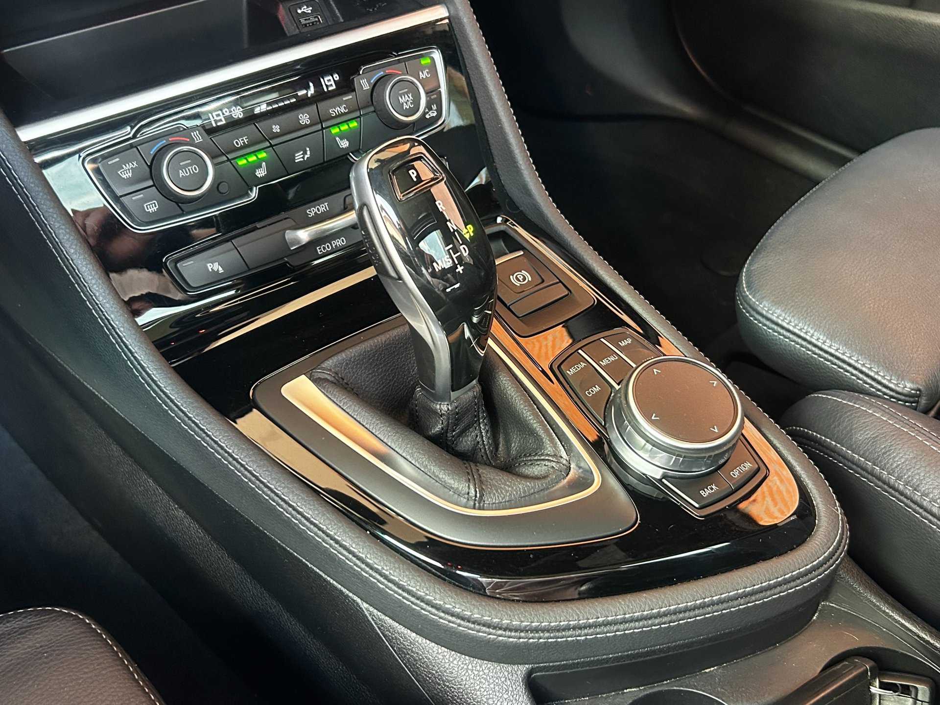 Foto van BMW 220i Active Tourer