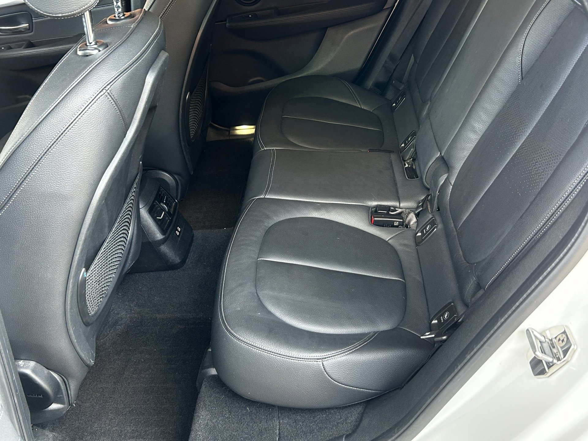 Foto van BMW 220i Active Tourer