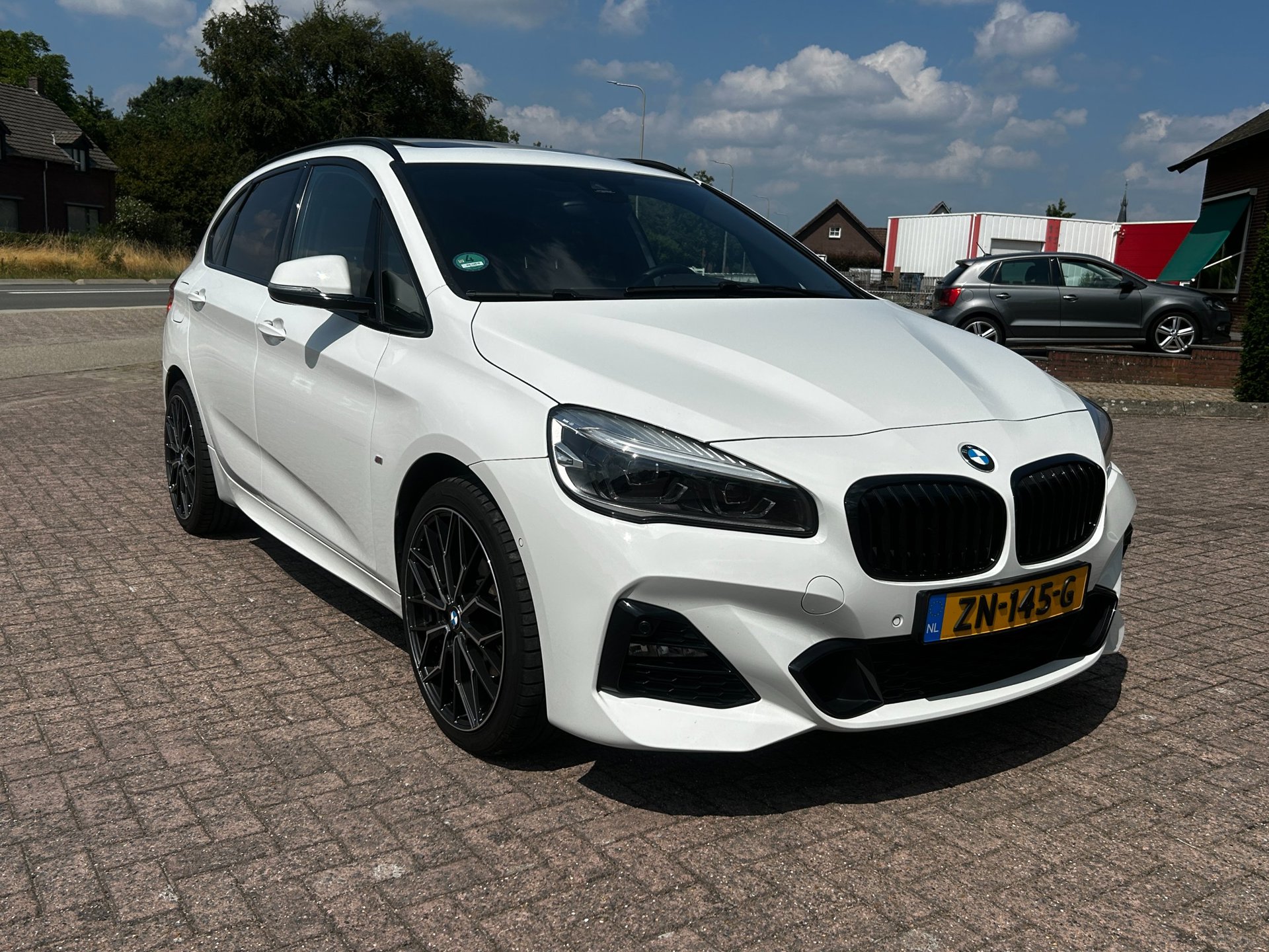 Foto van BMW 220i Active Tourer