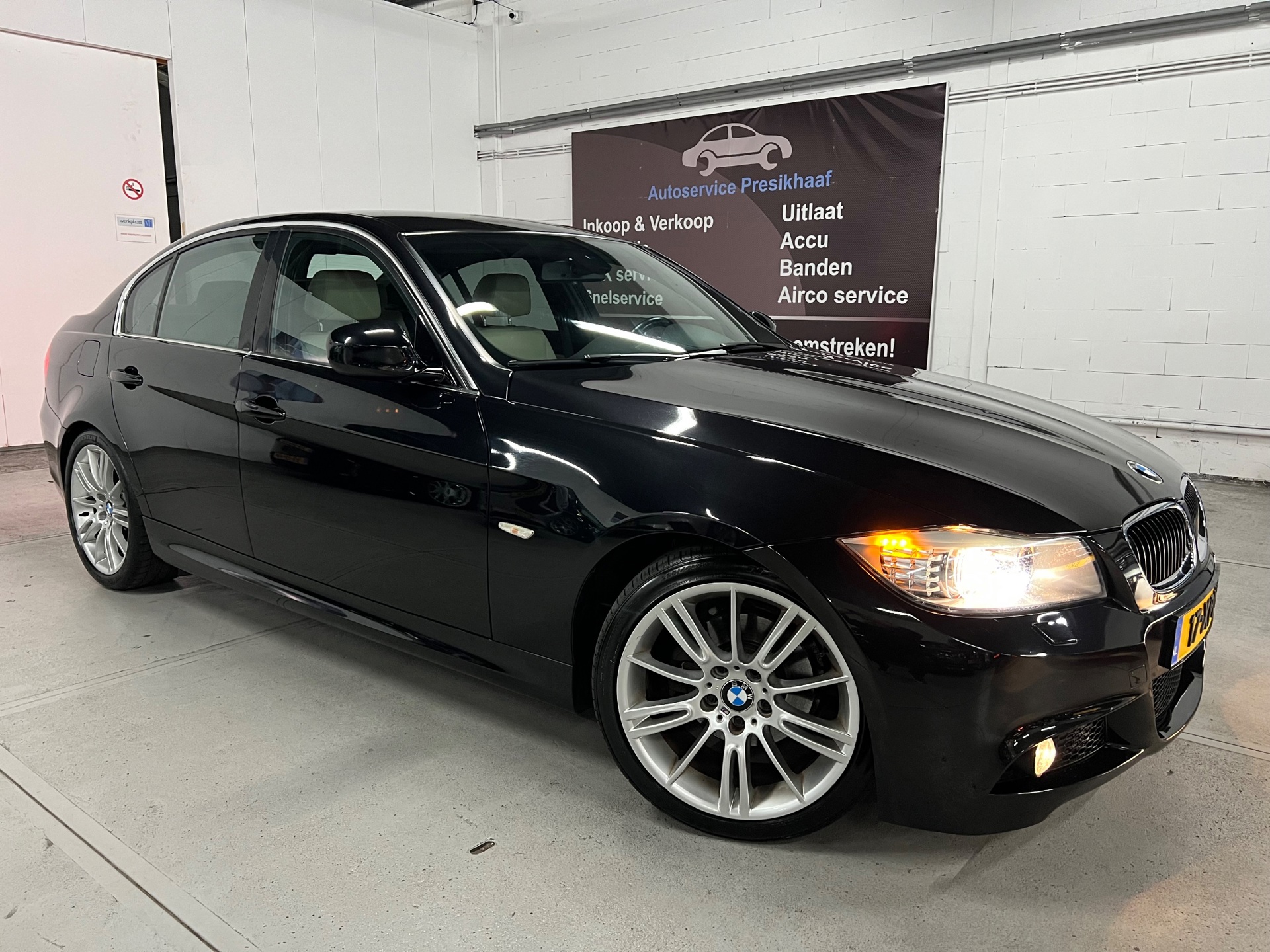 Foto van BMW 318i
