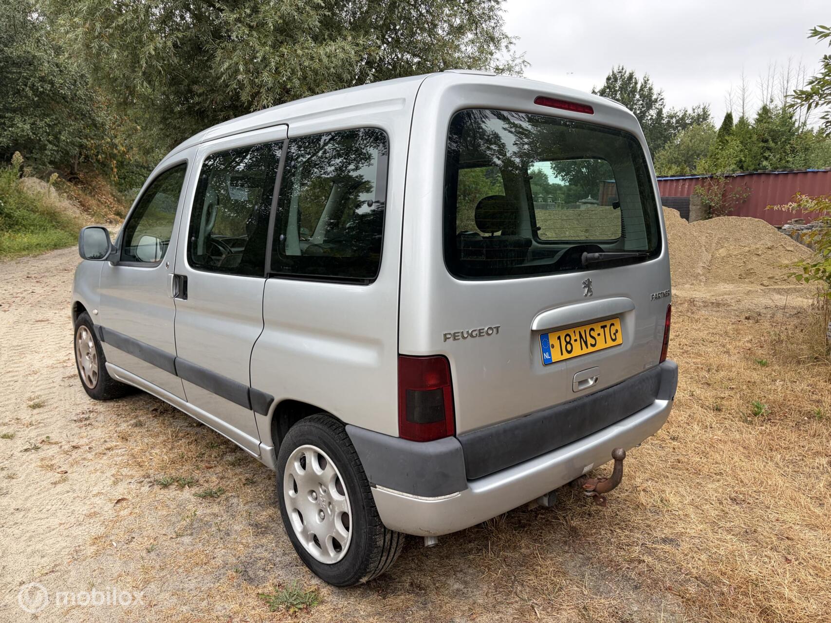 Foto van Peugeot Partner