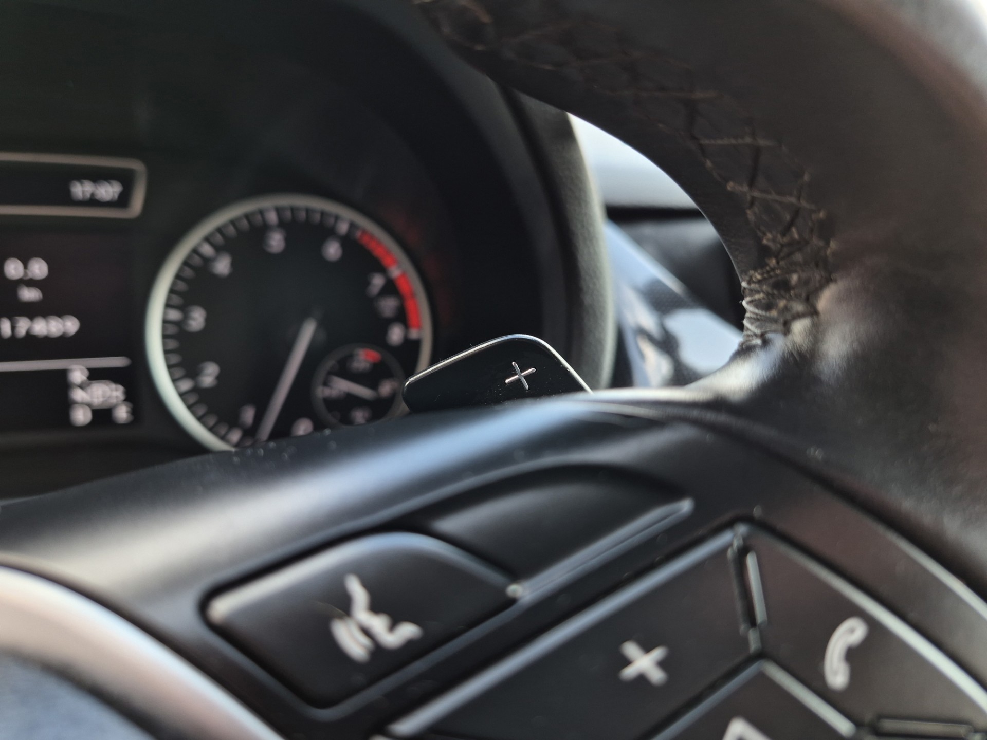 Foto van Mercedes-Benz B 180