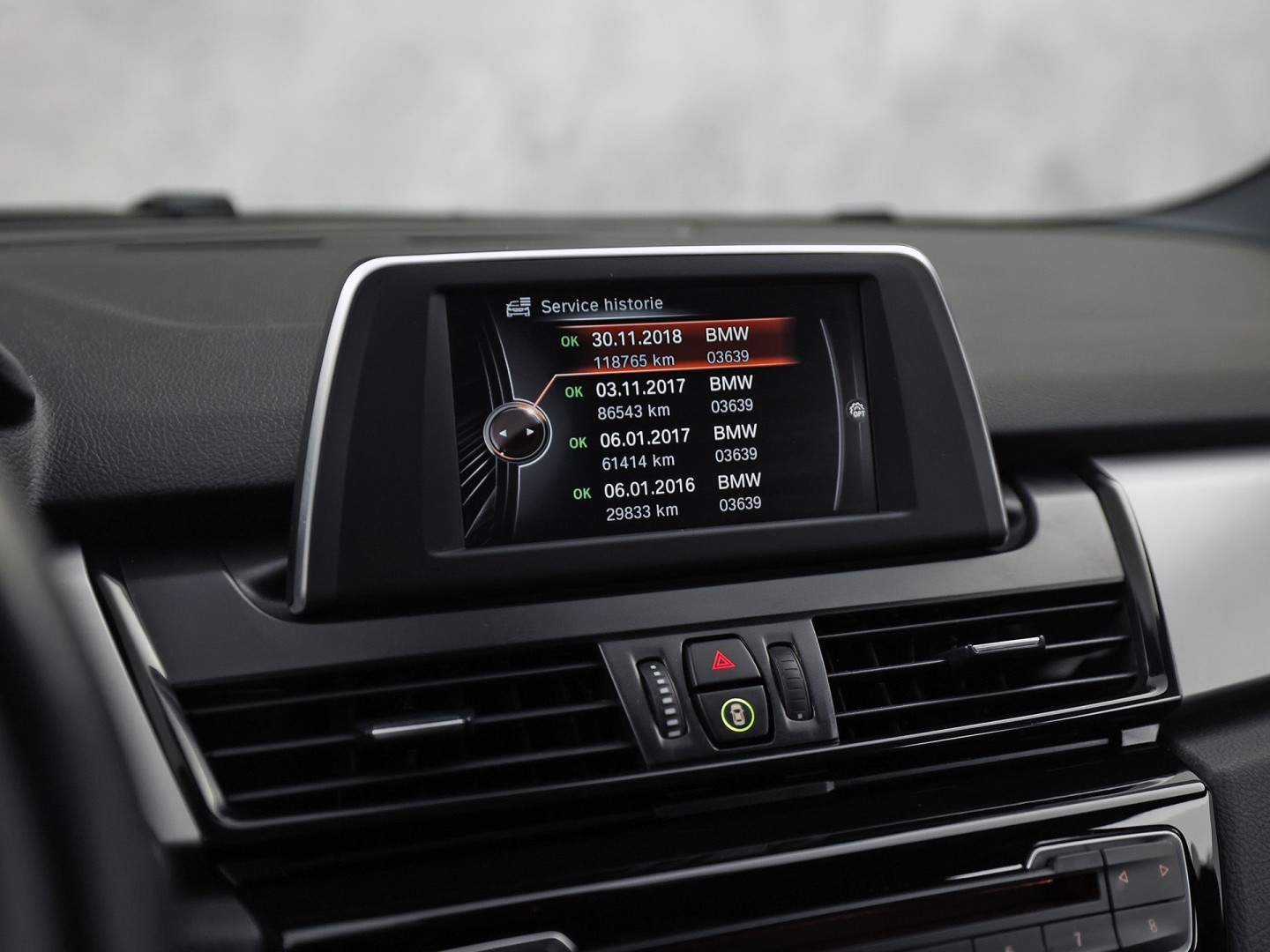 Foto van BMW 220i Active Tourer