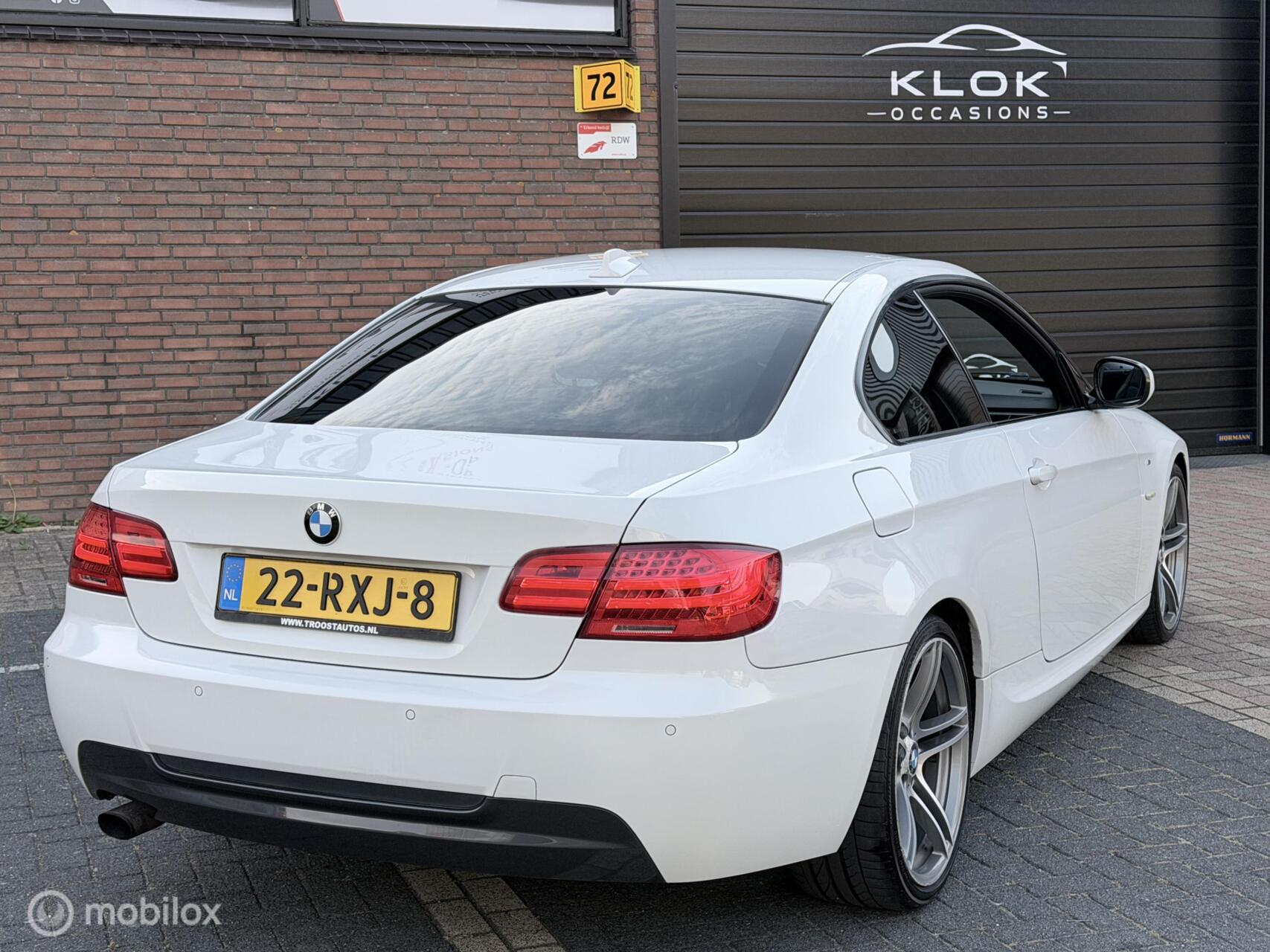 Foto van BMW 320i