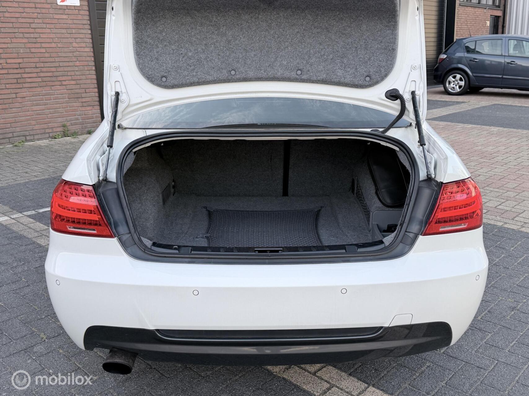 Foto van BMW 320i