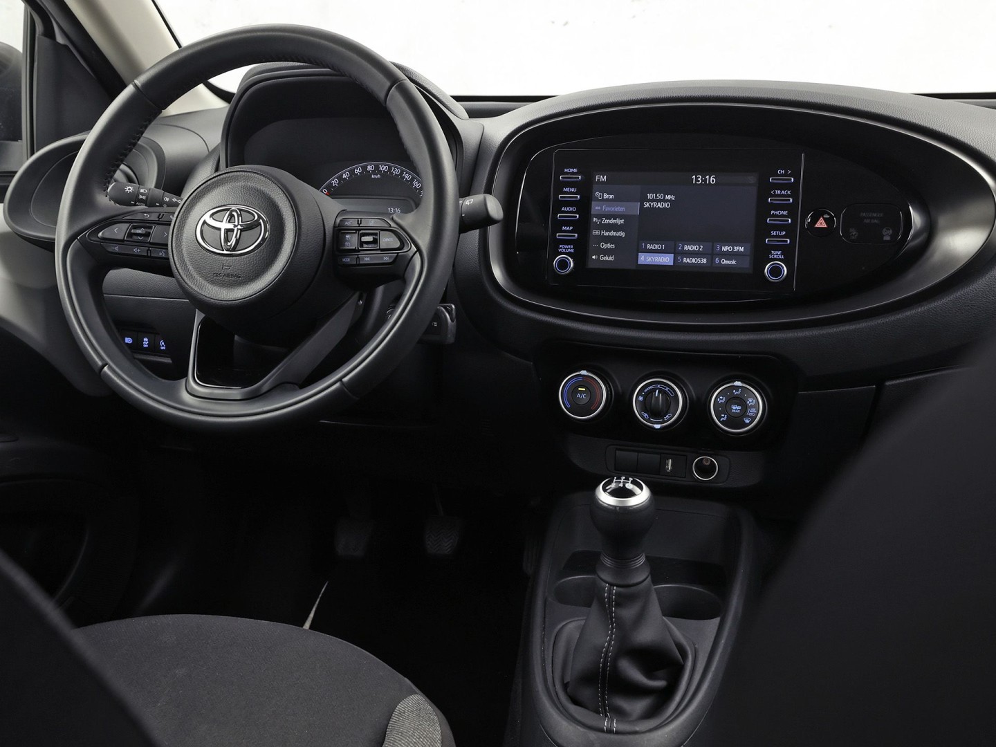 Foto van Toyota Toyota Aygo X