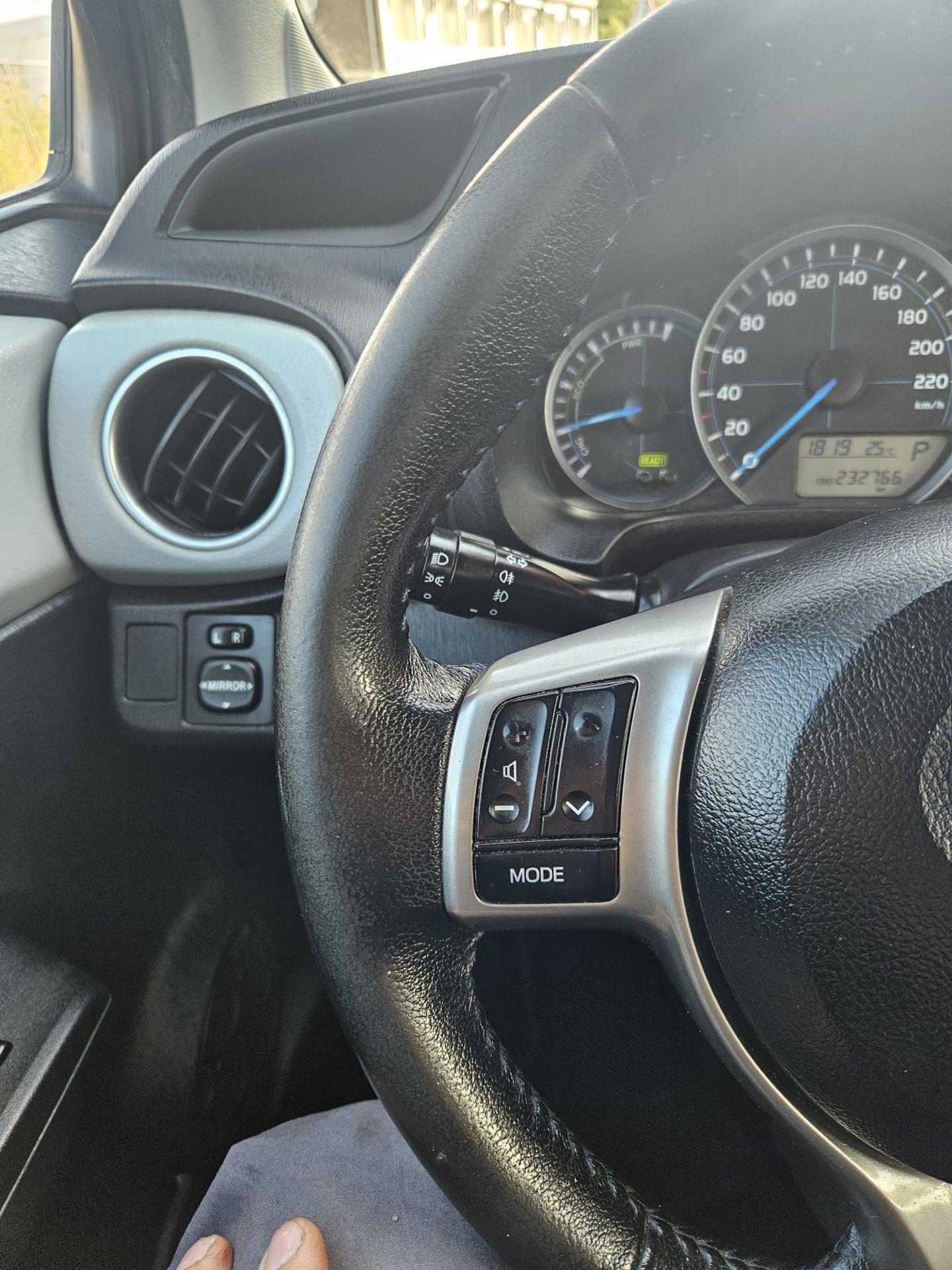 Foto van Toyota Toyota Yaris Hybrid