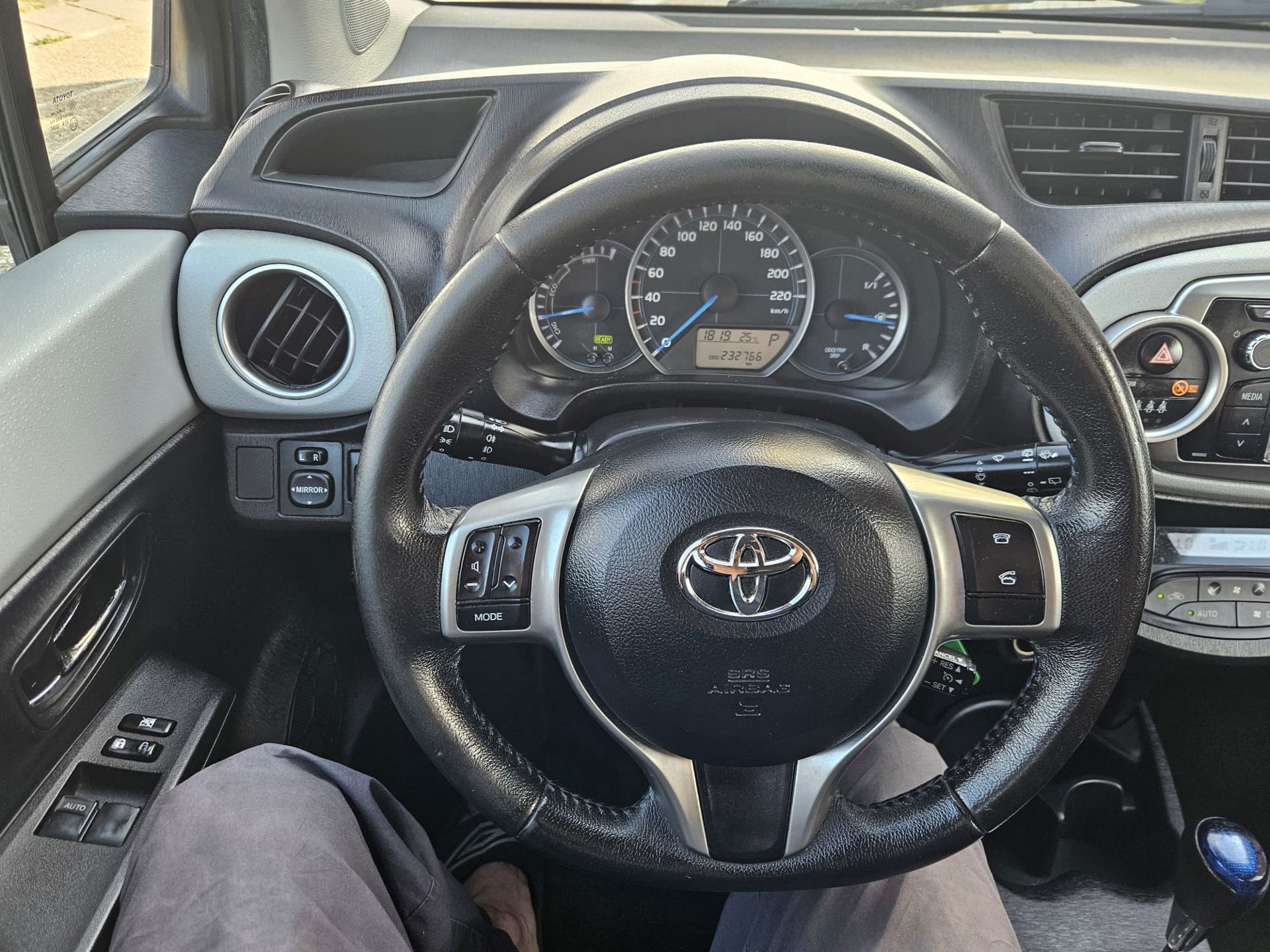 Foto van Toyota Toyota Yaris Hybrid