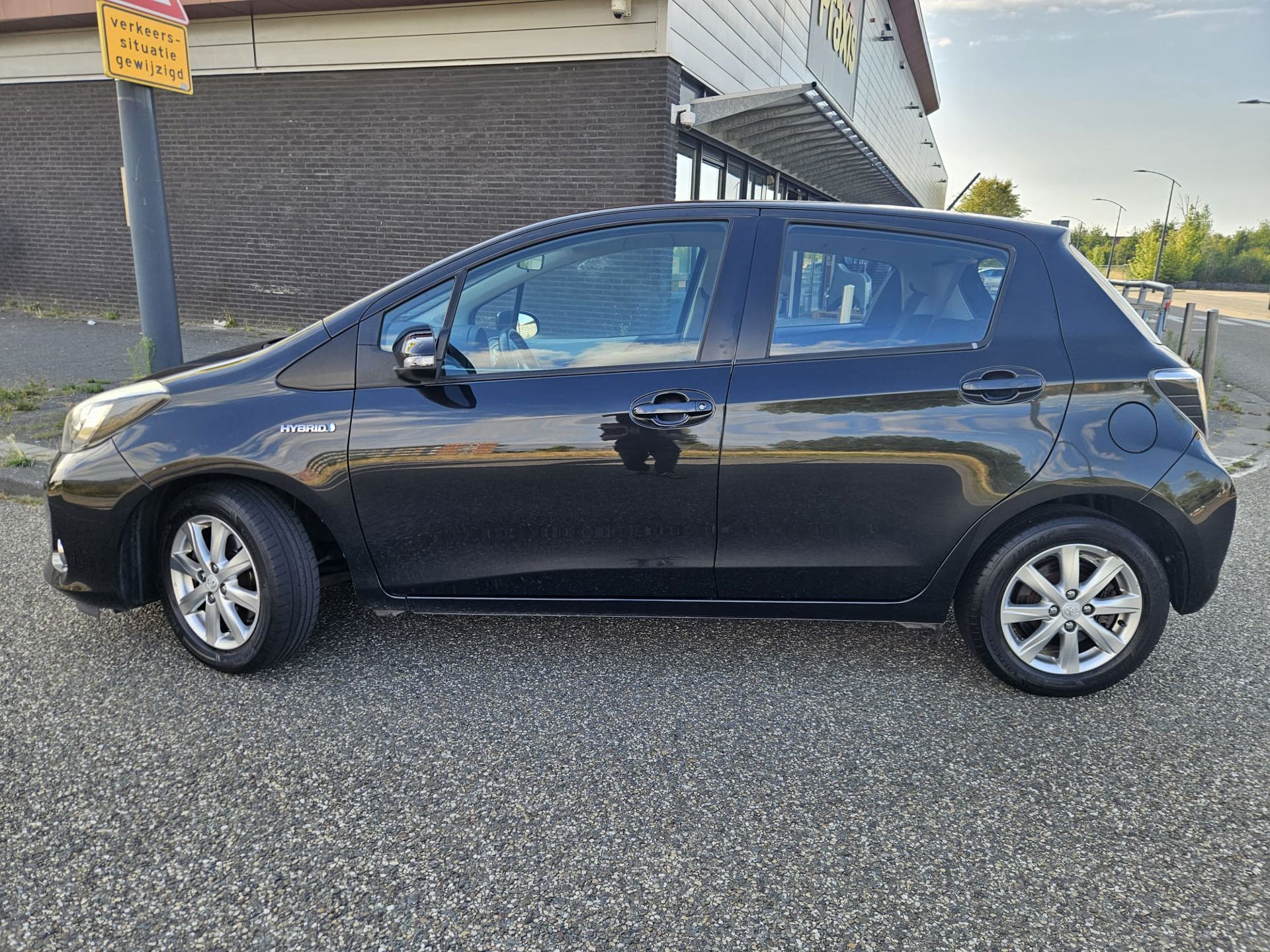 Foto van Toyota Toyota Yaris Hybrid