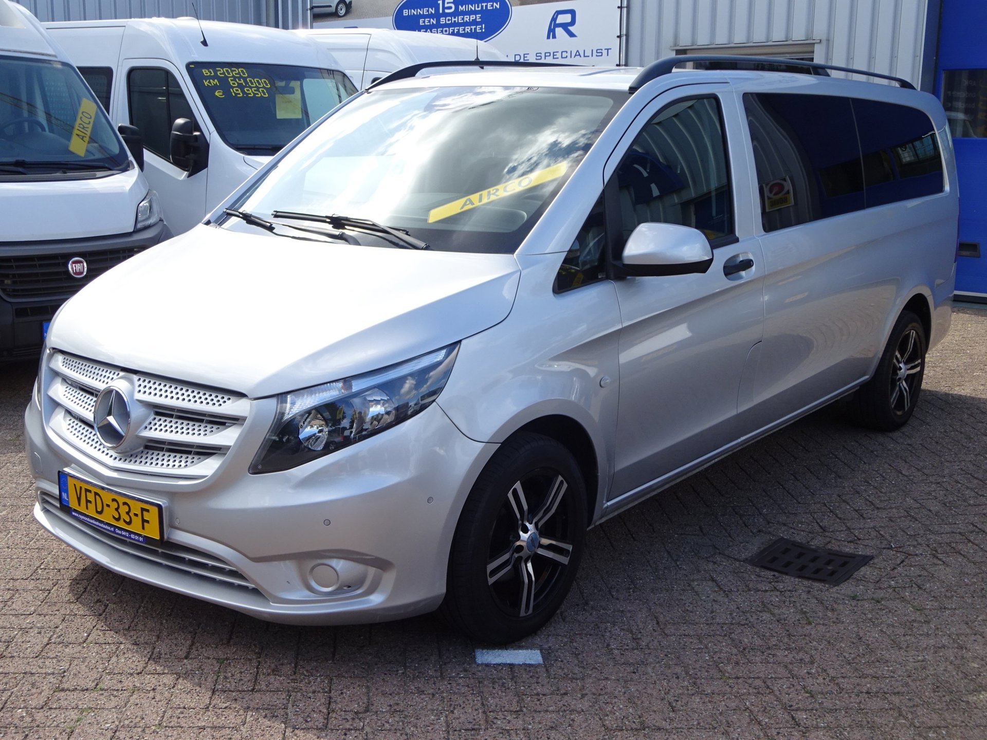 Foto van Mercedes-Benz Vito Tourer