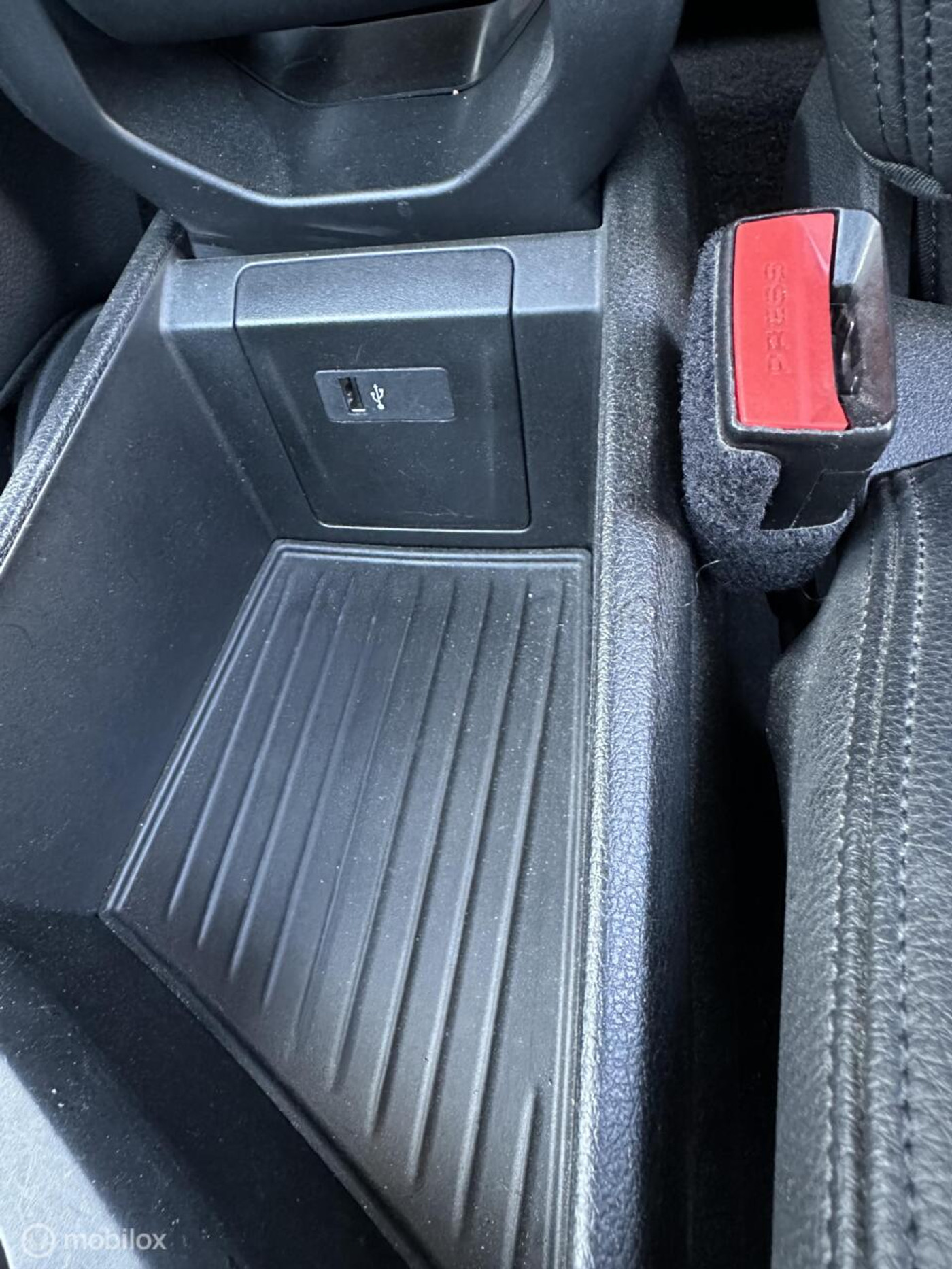Foto van BMW 216i Active Tourer