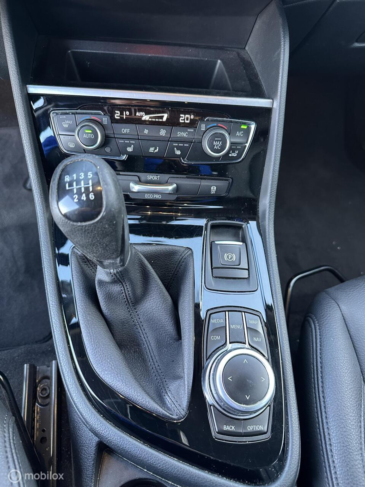 Foto van BMW 216i Active Tourer