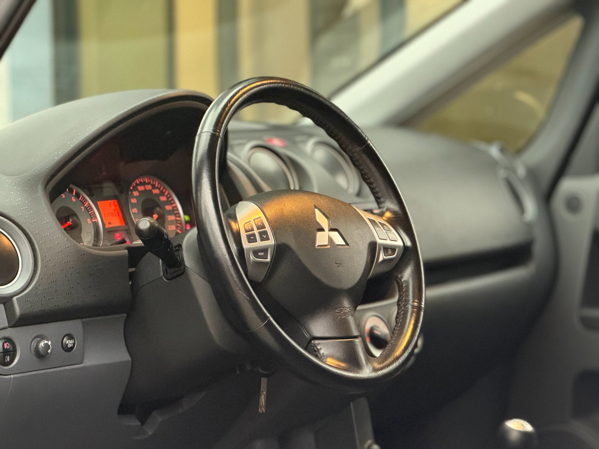 Foto van Mitsubishi Mitsubishi Colt