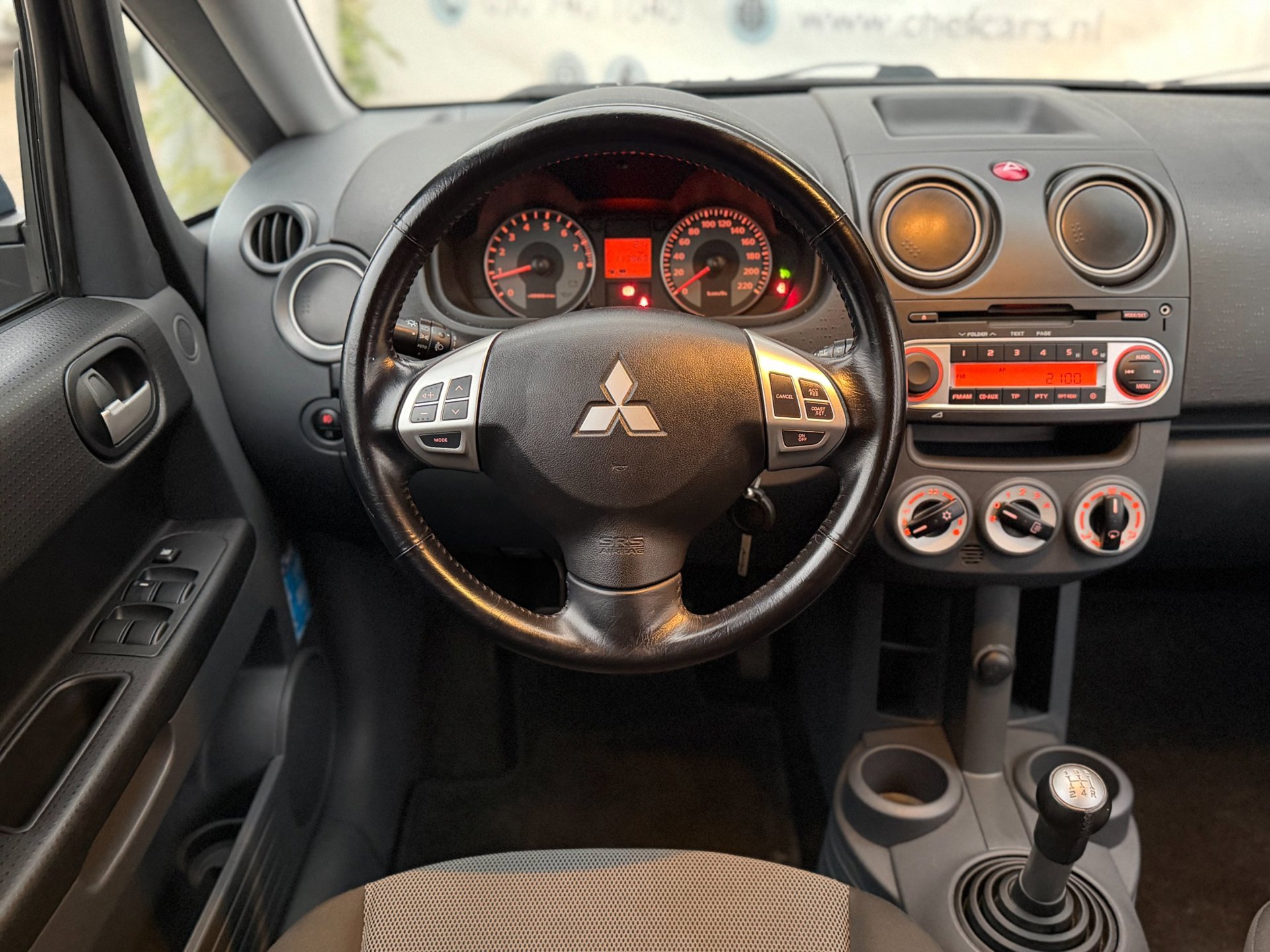 Foto van Mitsubishi Mitsubishi Colt
