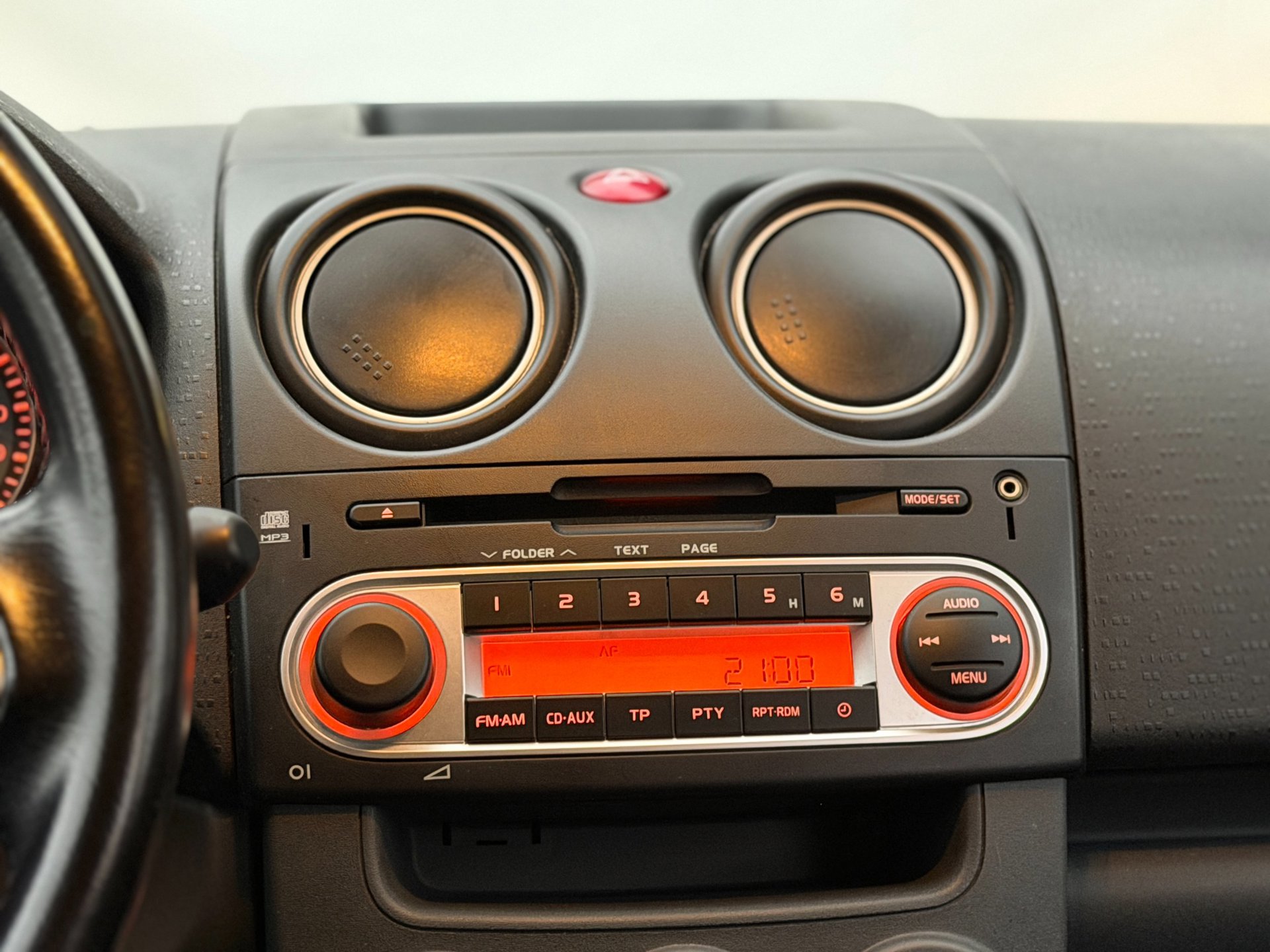 Foto van Mitsubishi Mitsubishi Colt