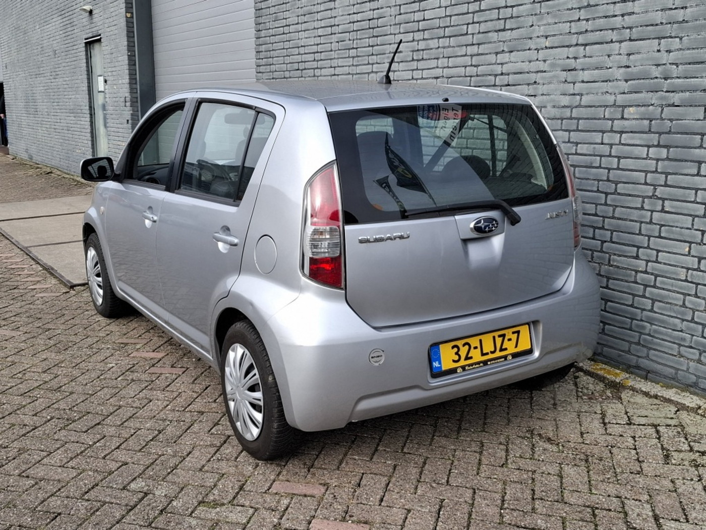 Foto van Subaru Justy