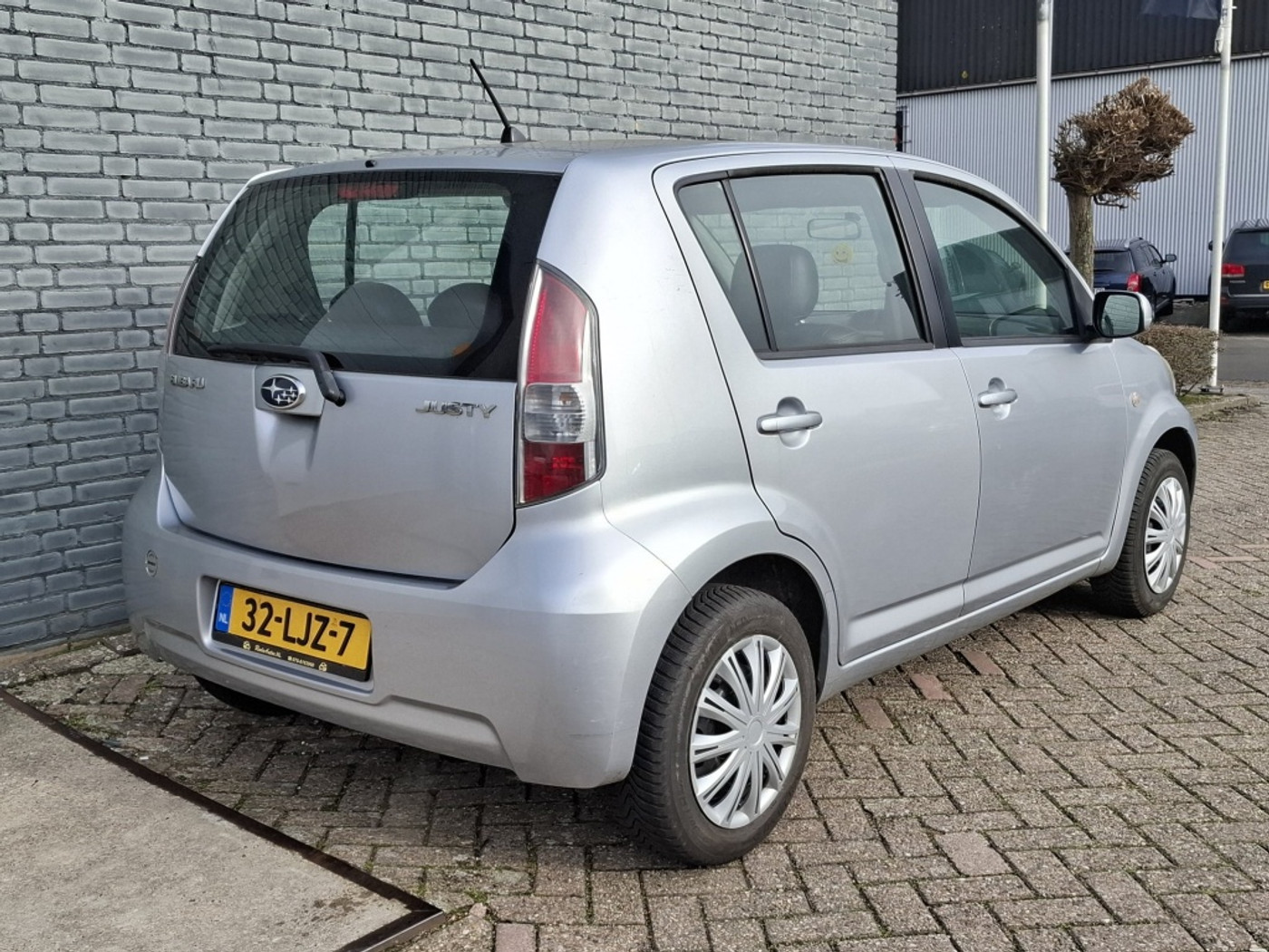 Foto van Subaru Justy