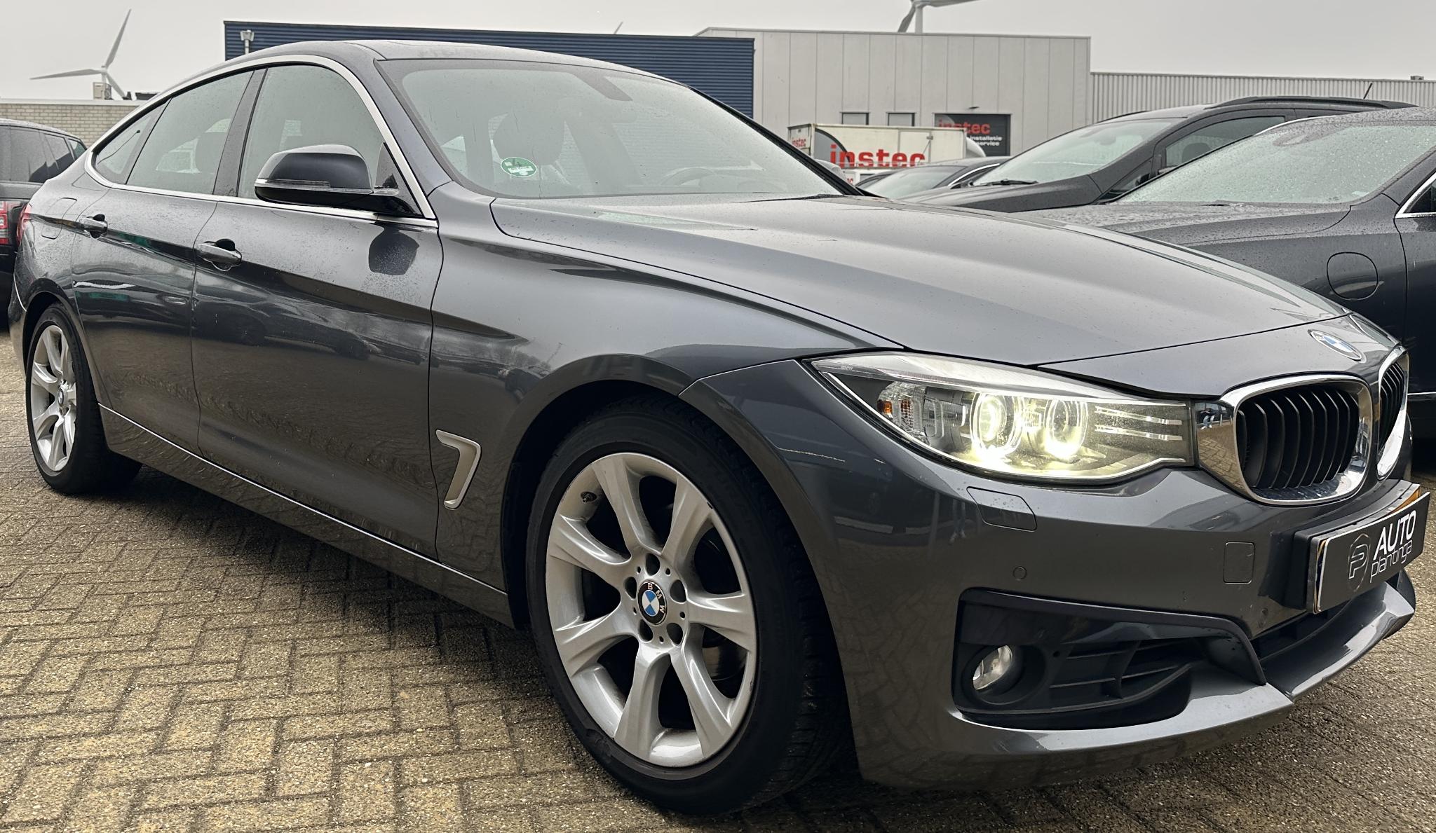 Foto van BMW 320i