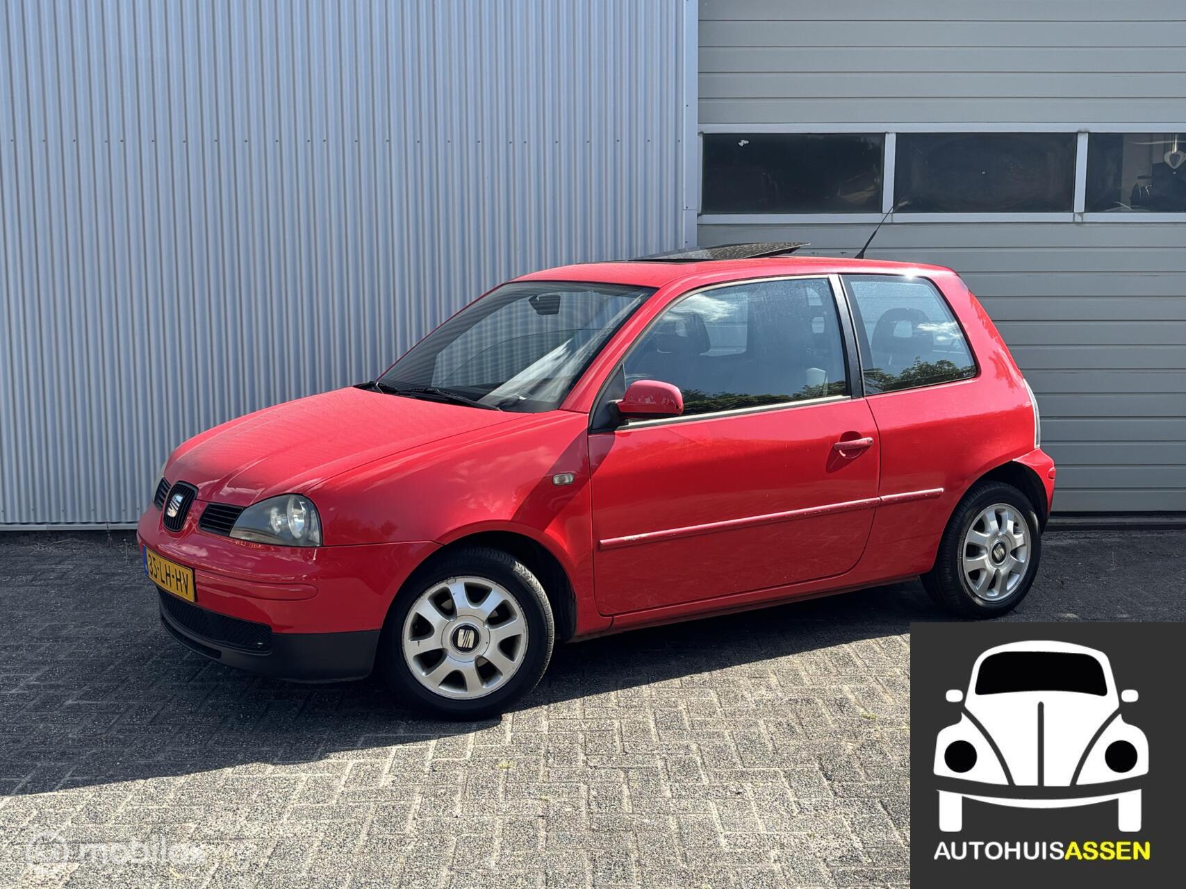 Seat Arosa 1.4i Stella, schuif/kanteldak 2003 - voorkant