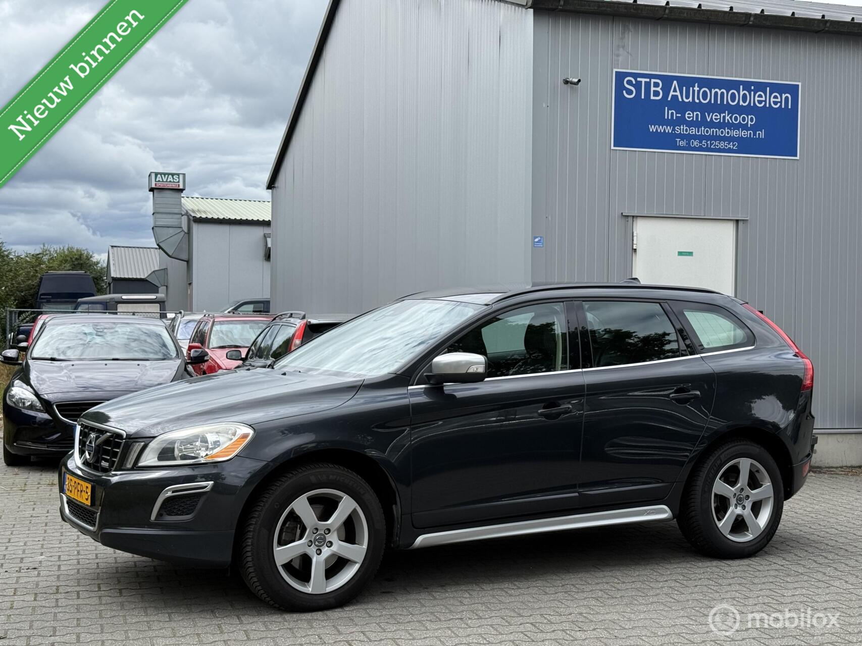 Volvo Xc60 DZ5251?? 2011 - voorkant
