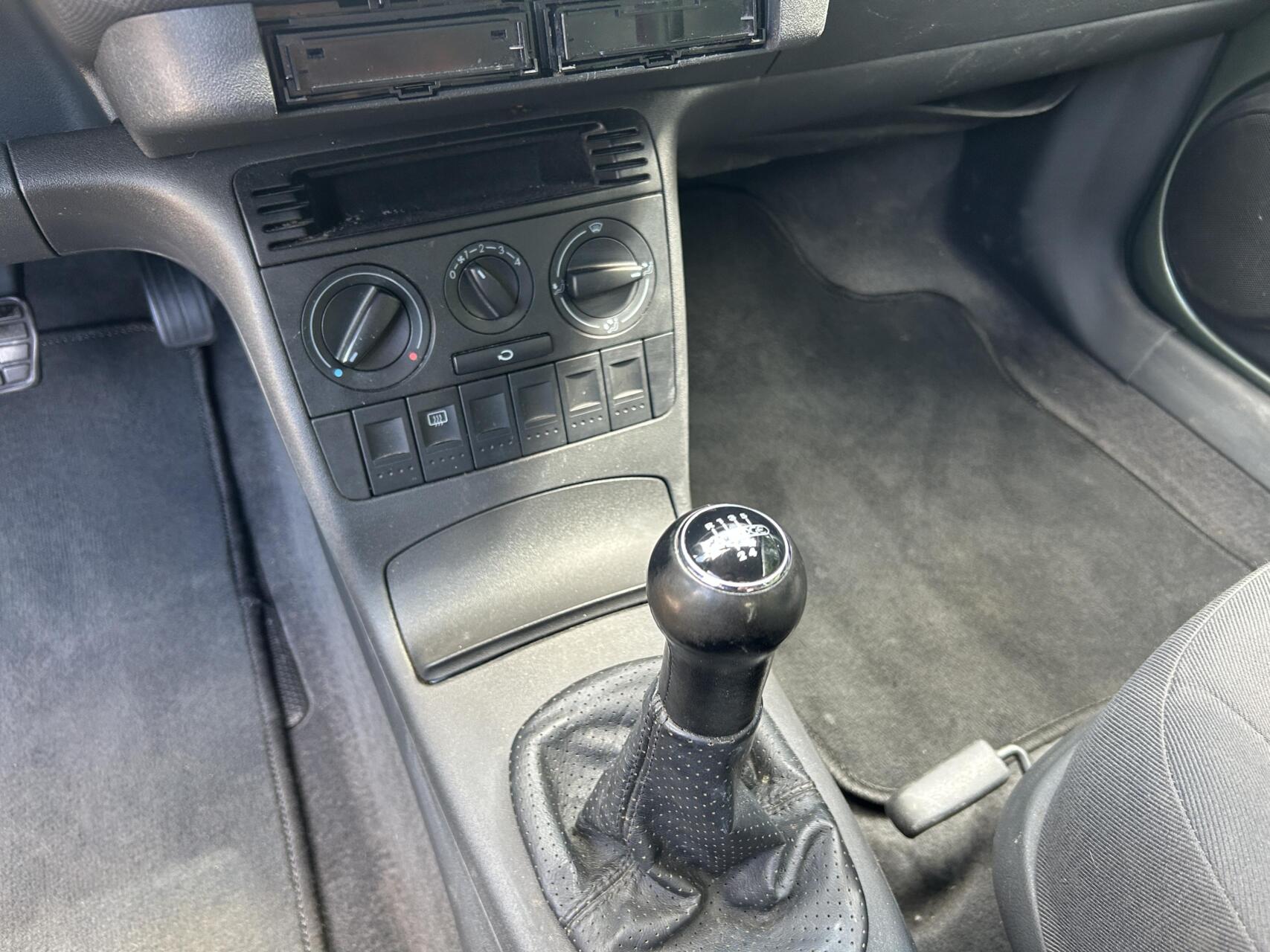 Foto van Volkswagen Lupo