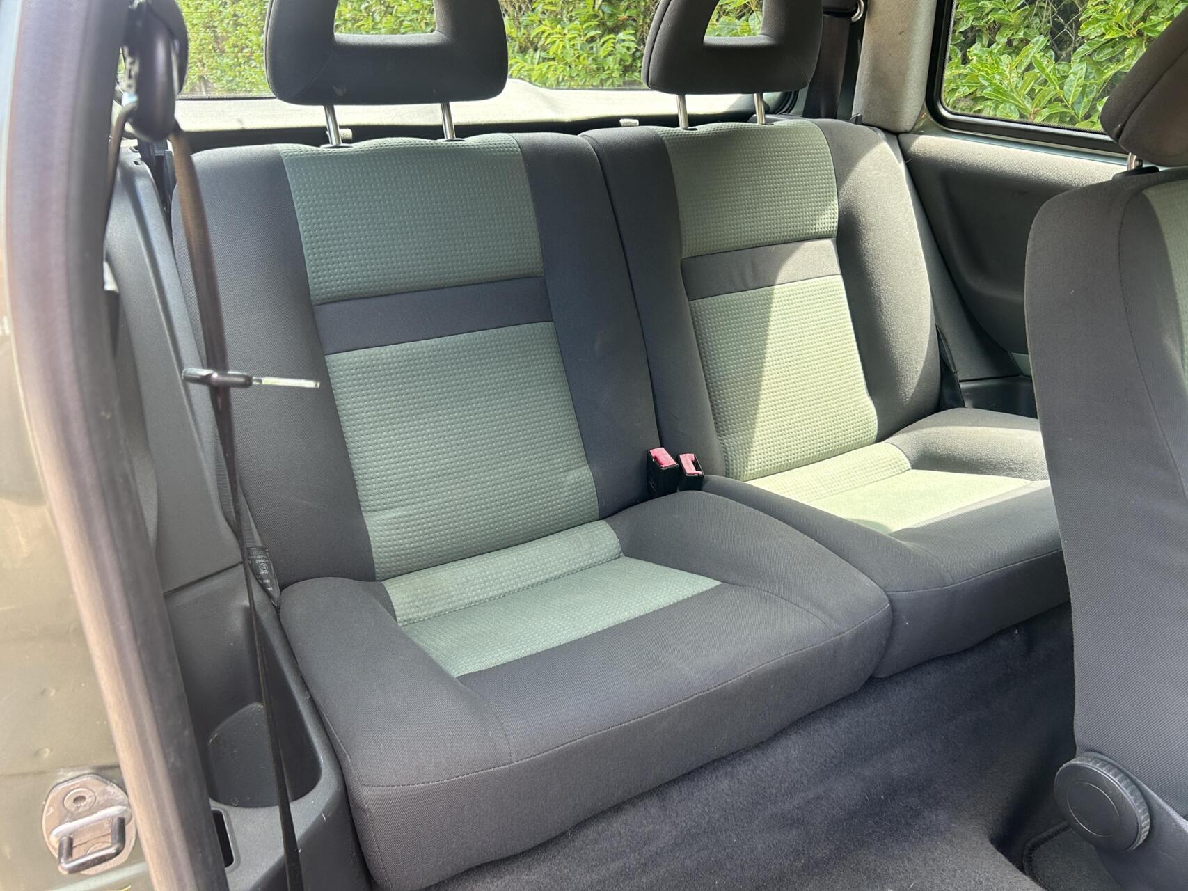 Foto van Volkswagen Lupo