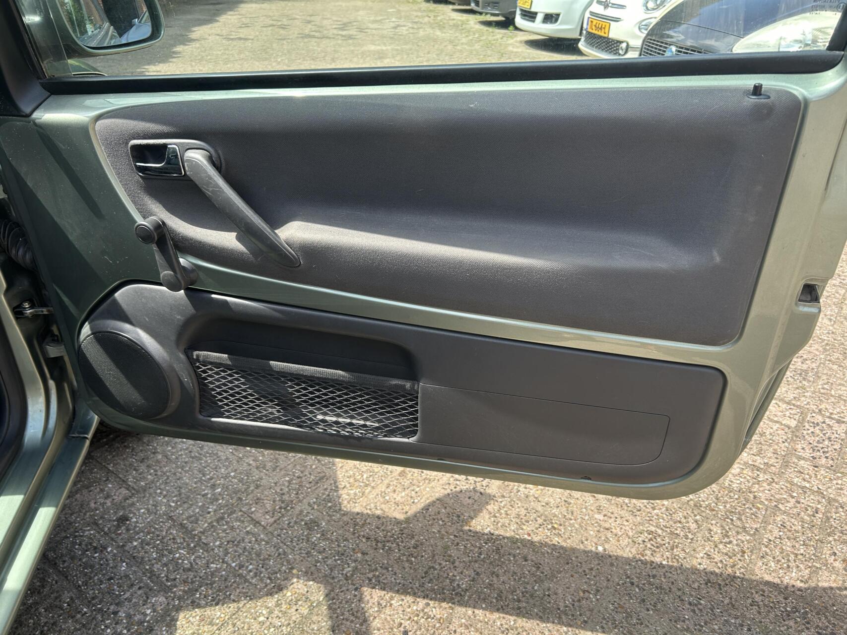 Foto van Volkswagen Lupo