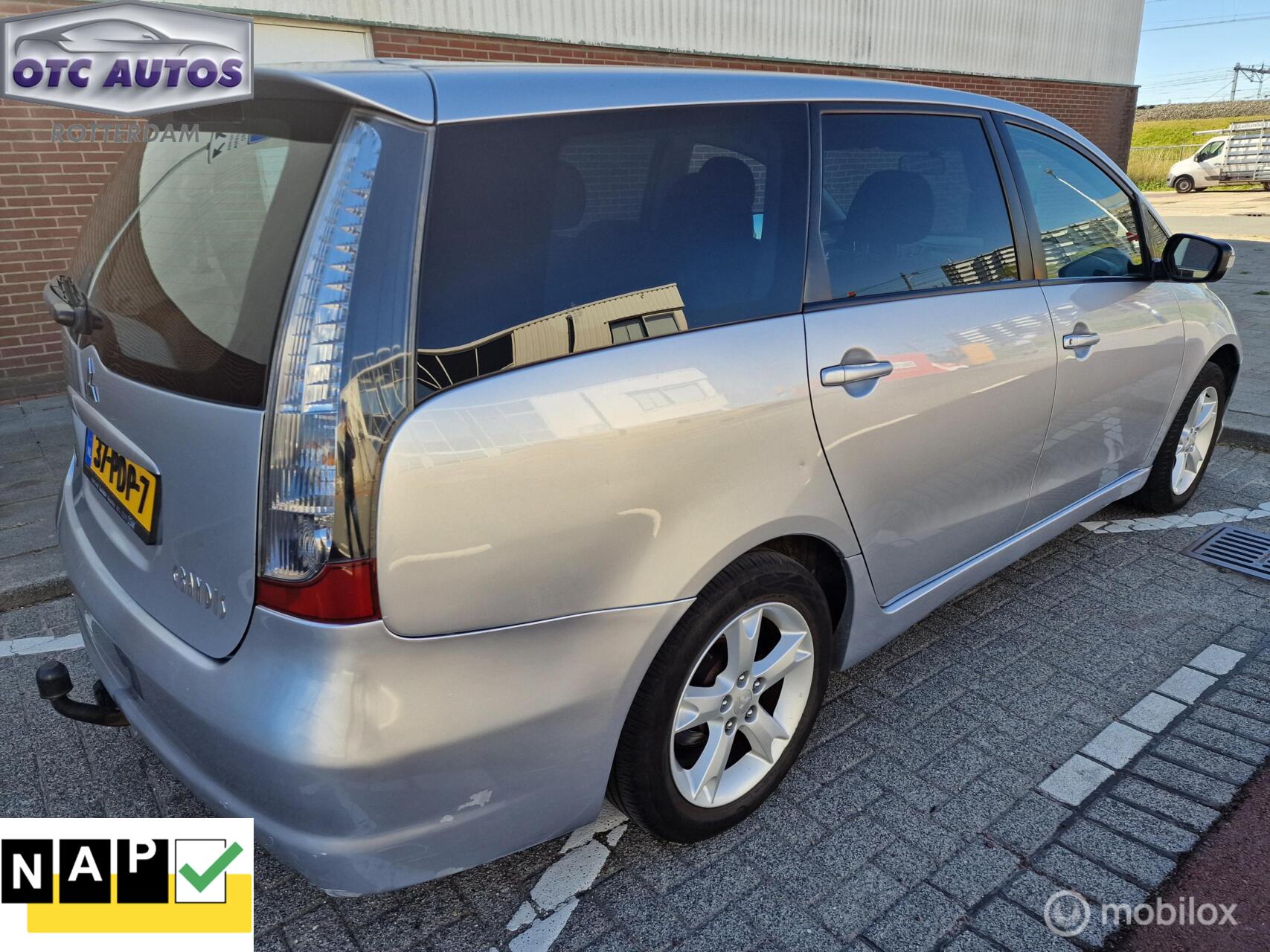 Foto van Mitsubishi Mitsubishi Grandis