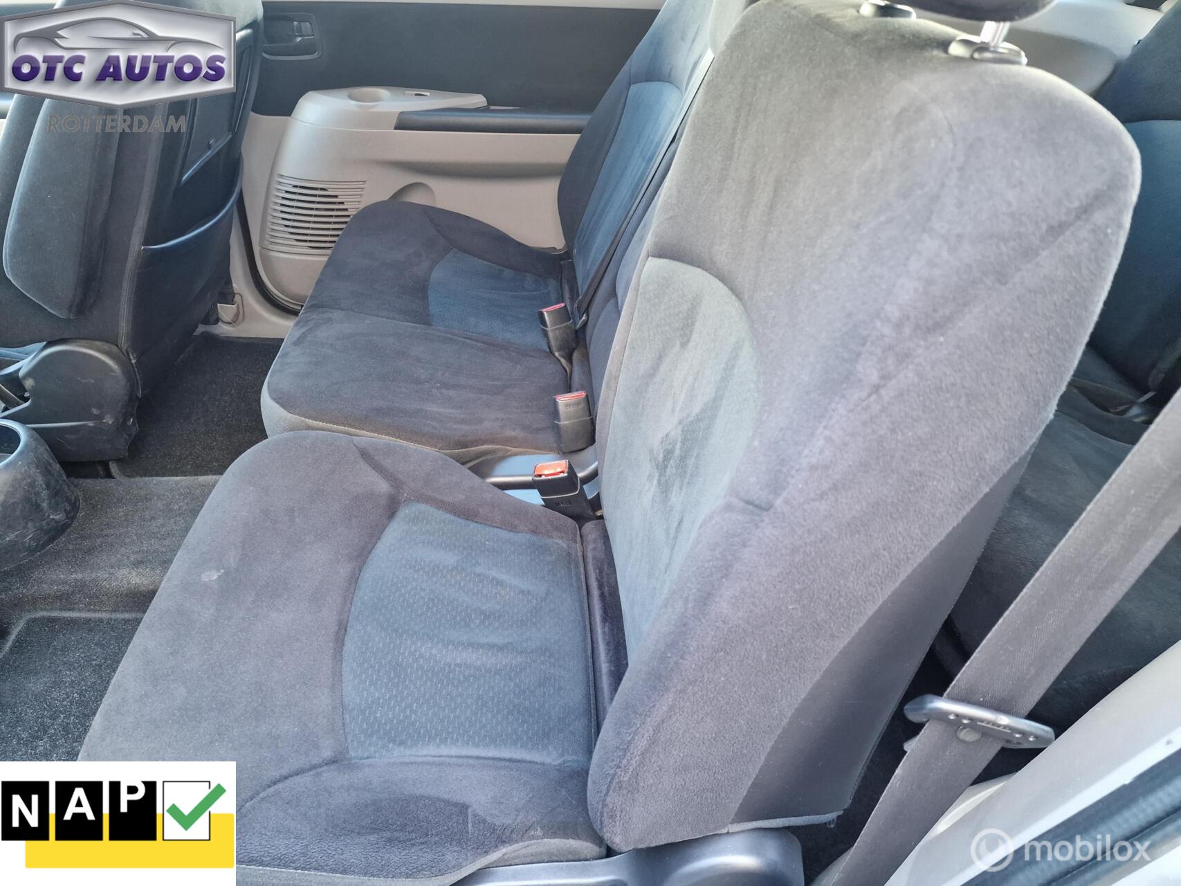 Foto van Mitsubishi Mitsubishi Grandis