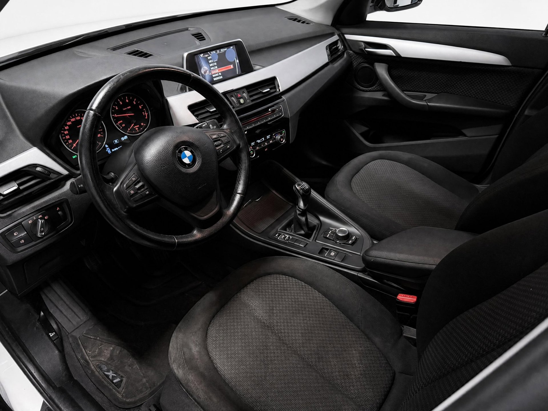 Foto van BMW X1 Sdrive18i
