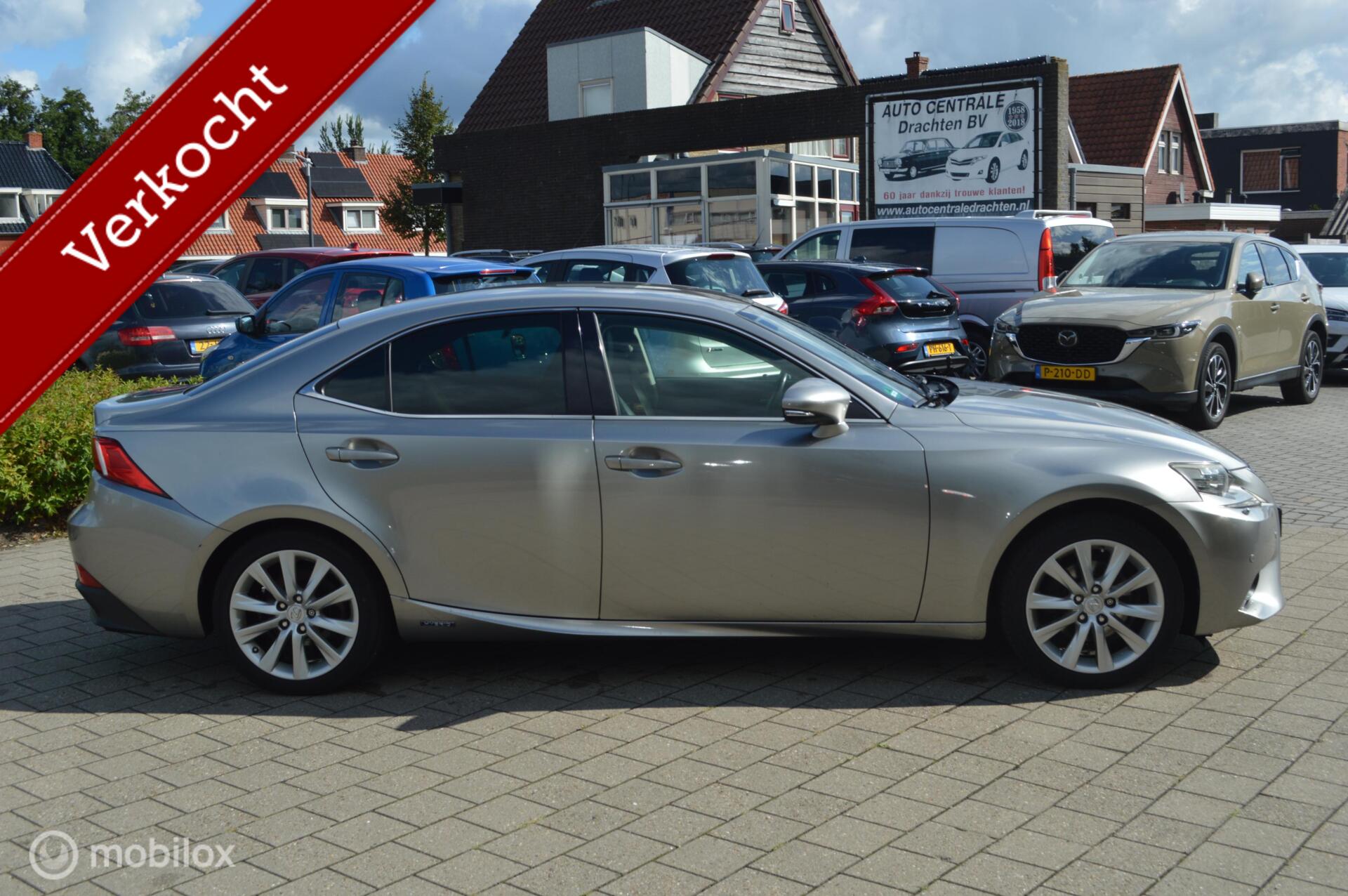 Foto van Lexus Lexus Is300h