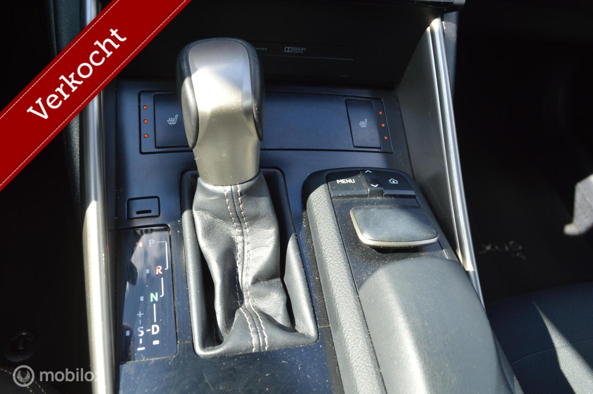Foto van Lexus Lexus Is300h