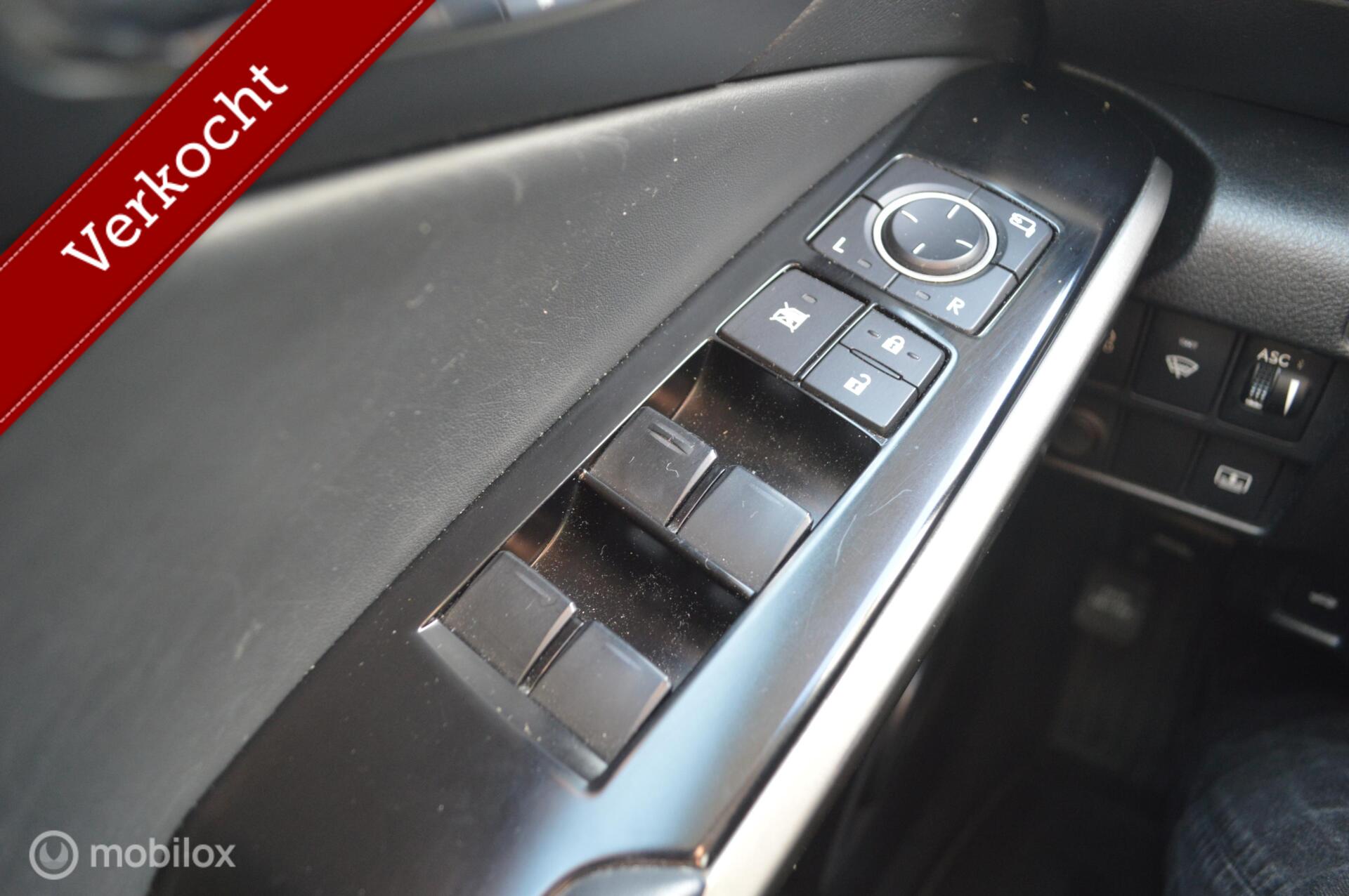 Foto van Lexus Lexus Is300h