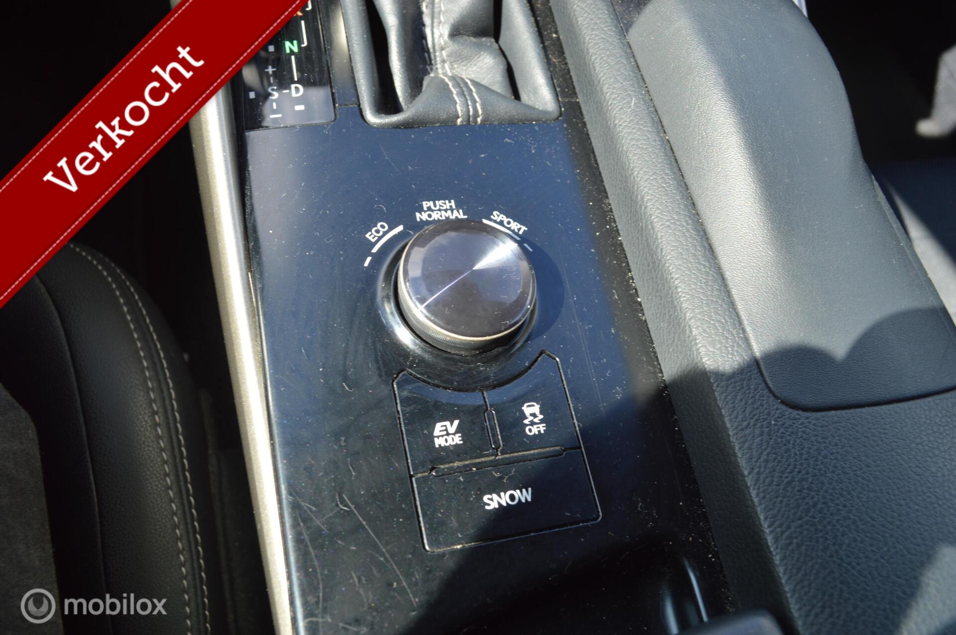Foto van Lexus Lexus Is300h