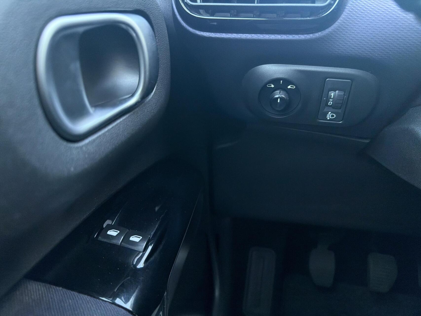 Foto van Citroen C4 Cactus
