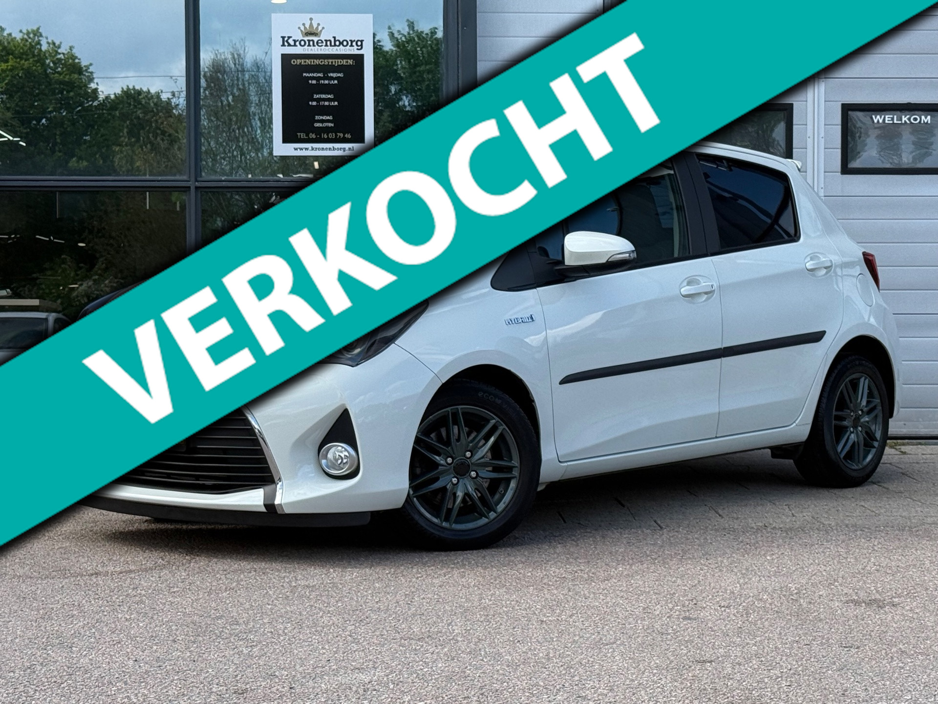 Toyota Toyota Yaris Hybrid 1.5 Hybrid Dynamic| CAMERA| NAP| CRUISECR 2015 - voorkant