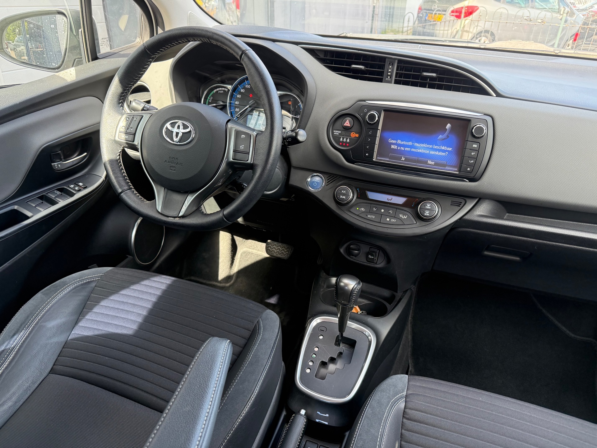 Foto van Toyota Toyota Yaris Hybrid