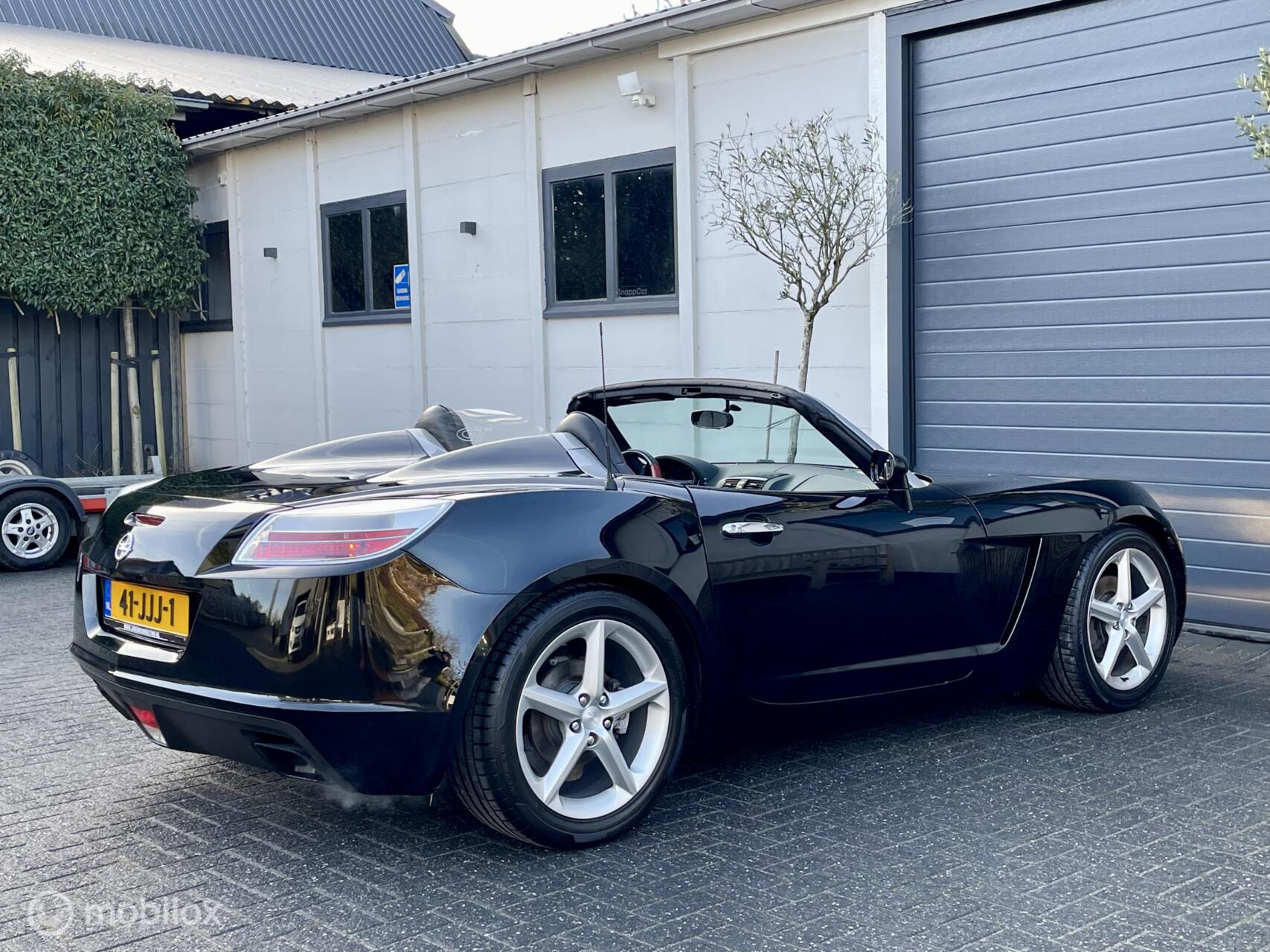 Foto van Opel GT