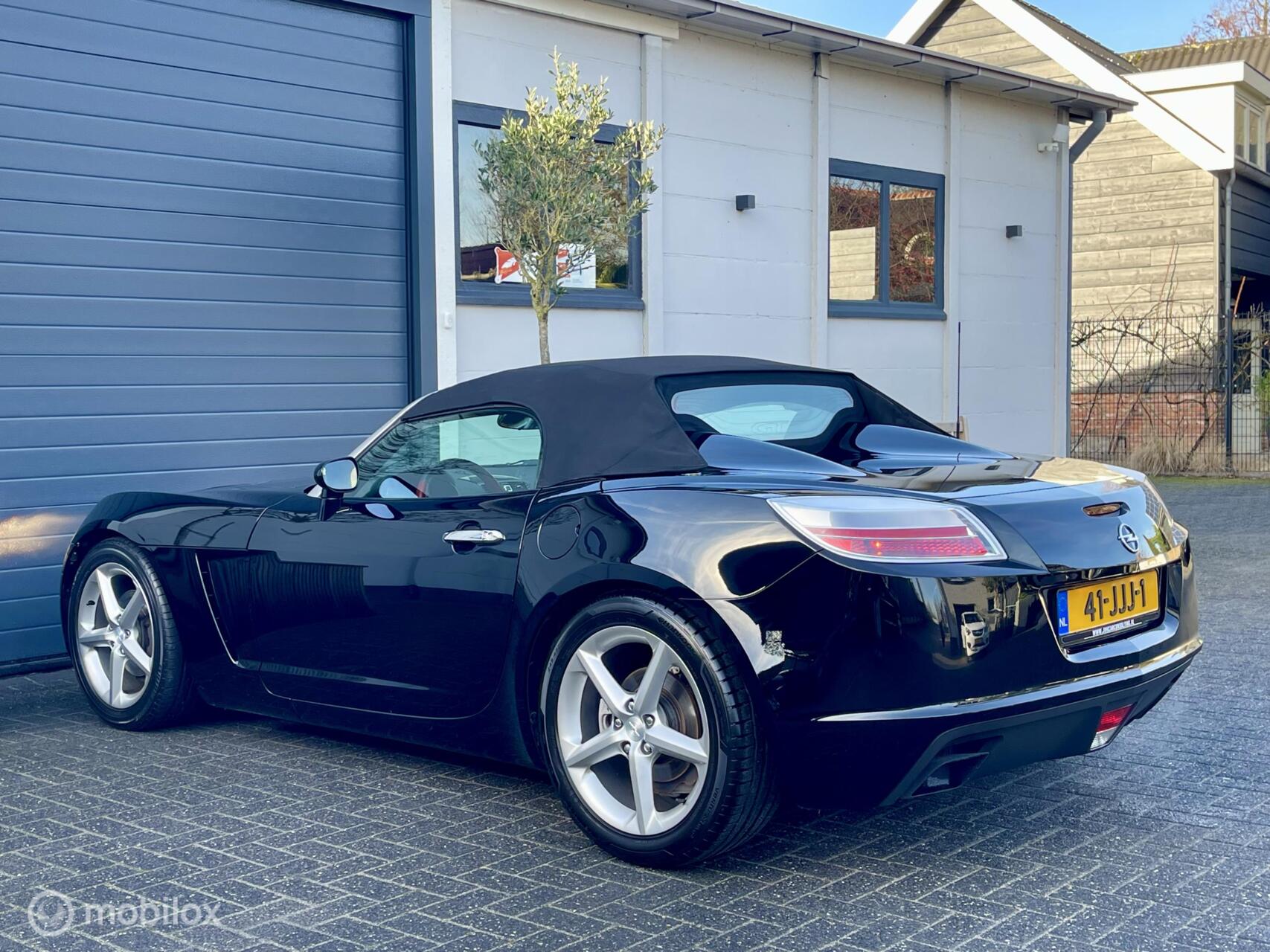 Foto van Opel GT