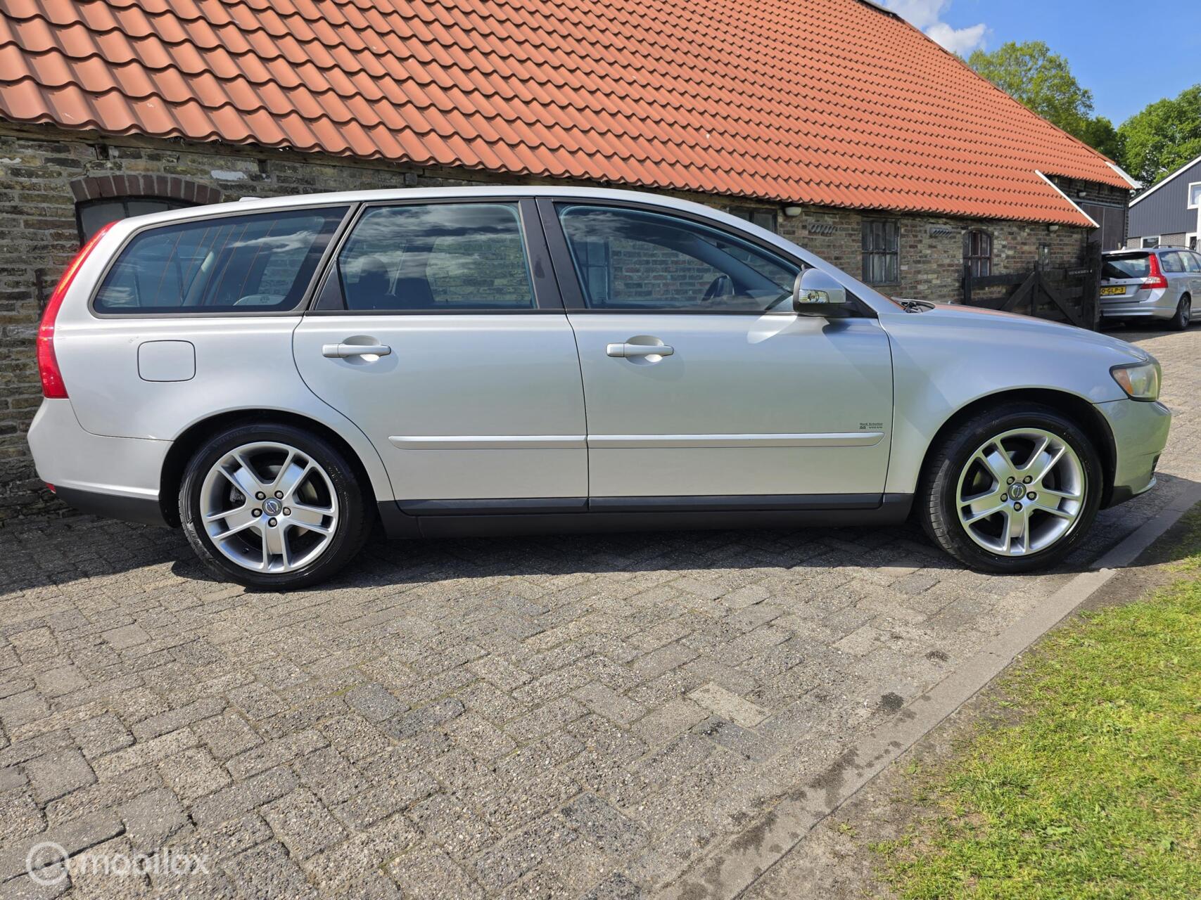 Foto van Volvo V50
