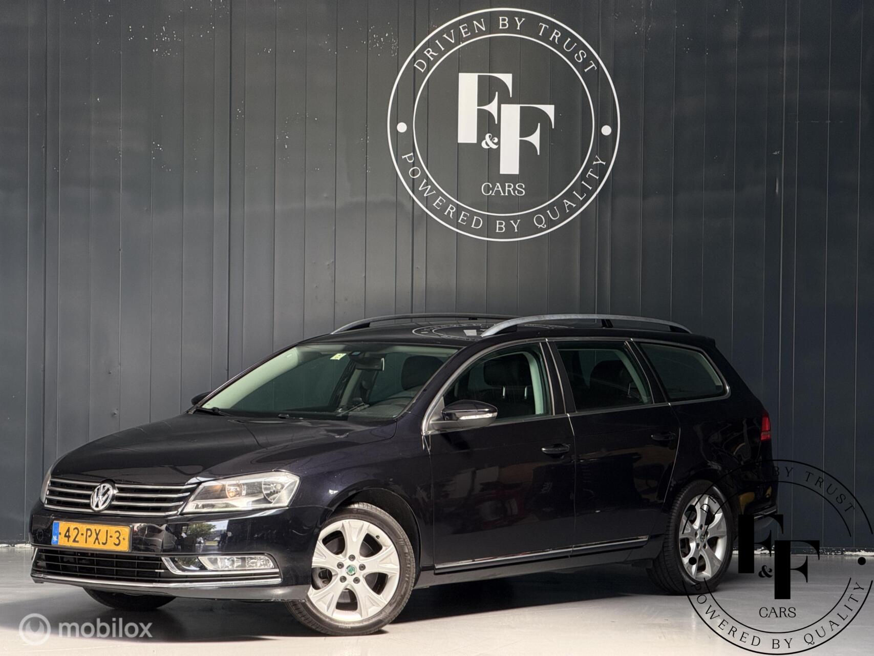 Volkswagen Passat 1.4 TSI Highline BlueMotion|Trekhaak|Cruise|PDC|NAP 2011 - voorkant