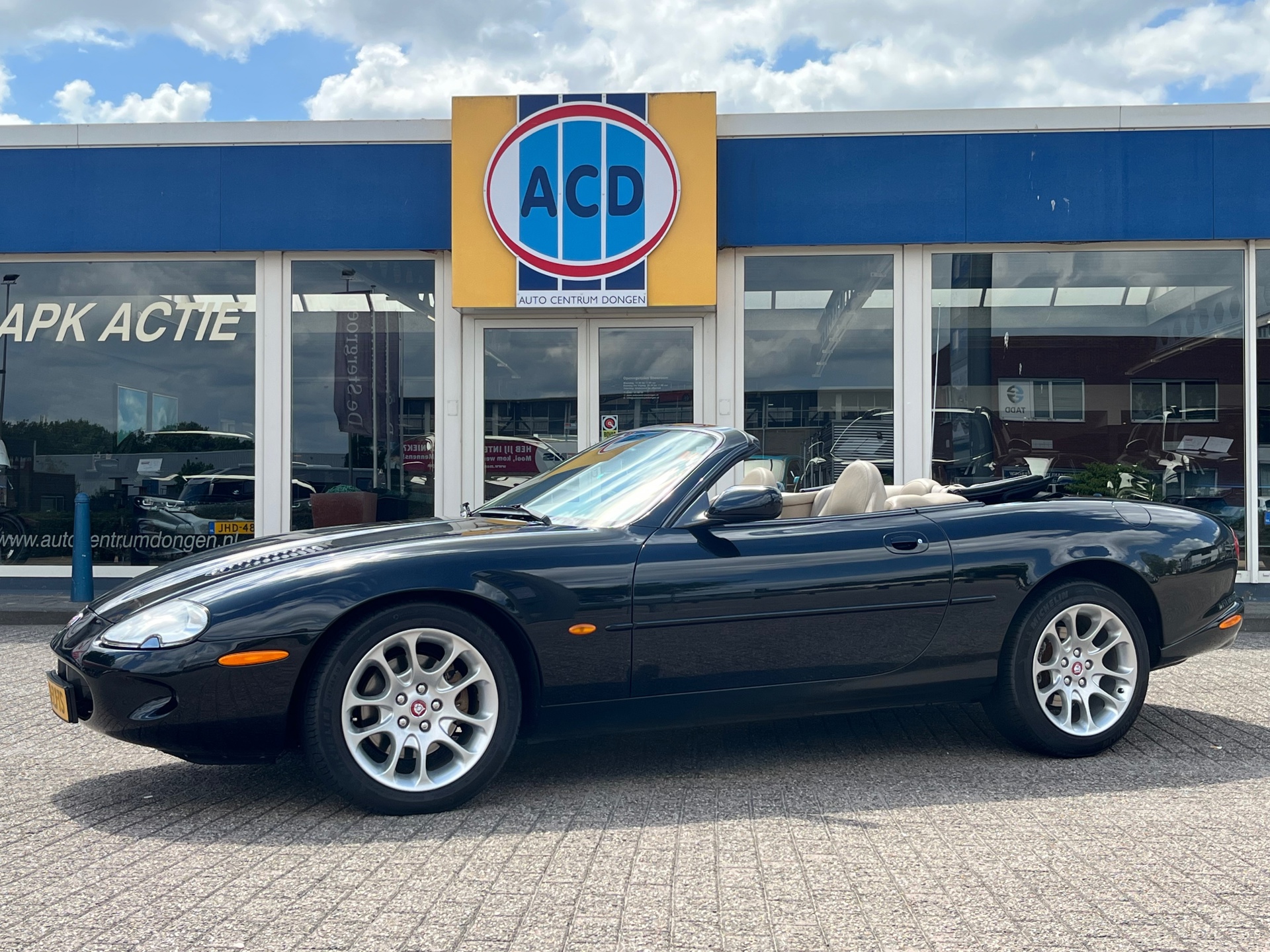 Foto van Jaguar Jaguar XKR Convertible
